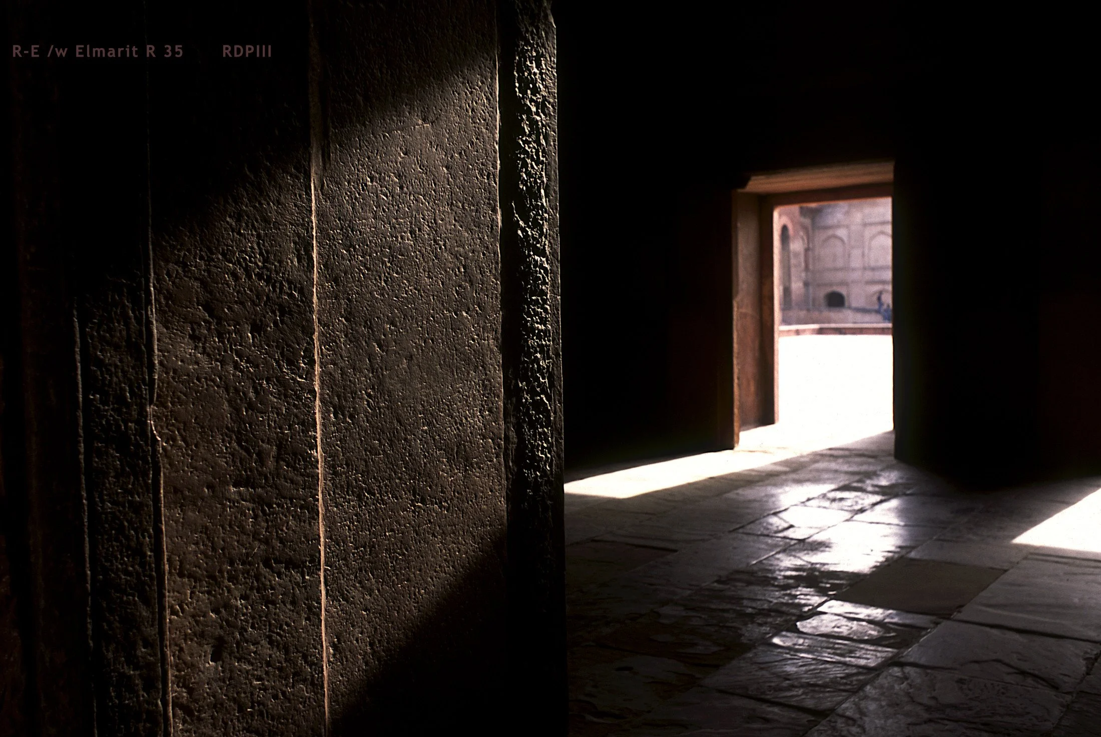 Agra_17_FortAgra.jpg