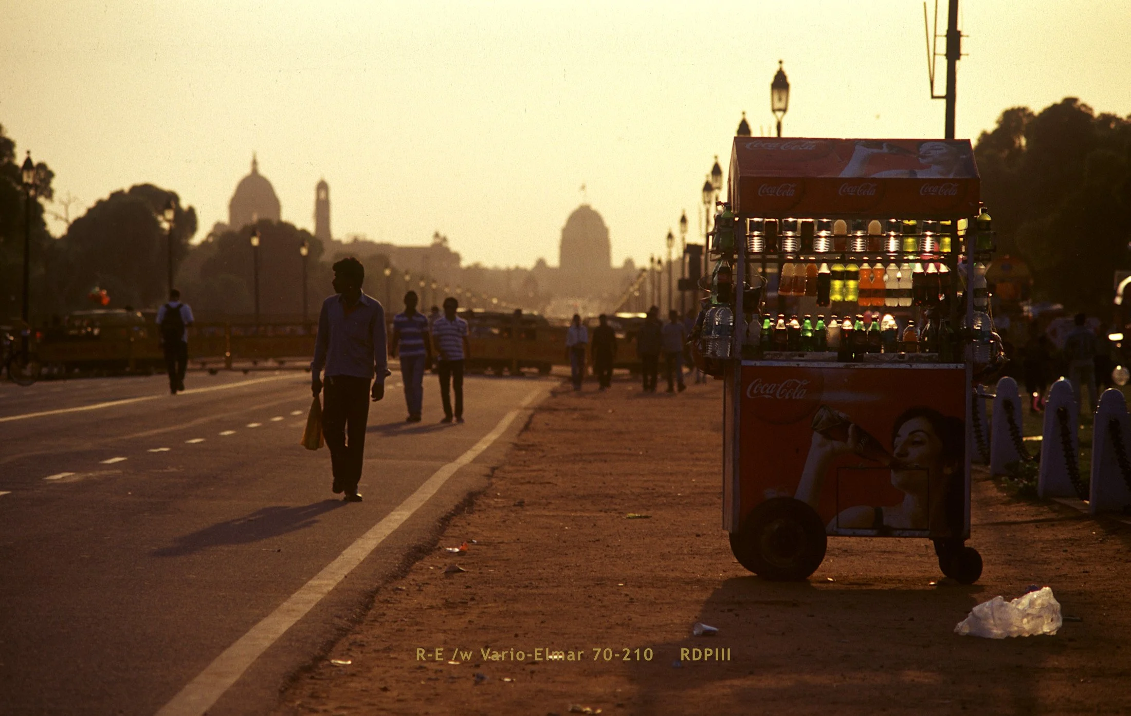 New Delhi_29_sunsetstreet.jpg
