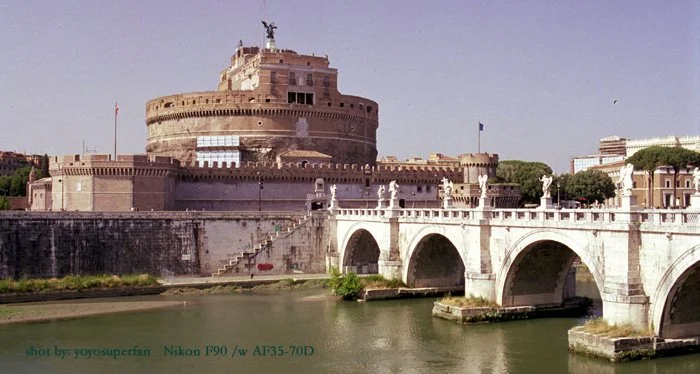 castle02.jpg