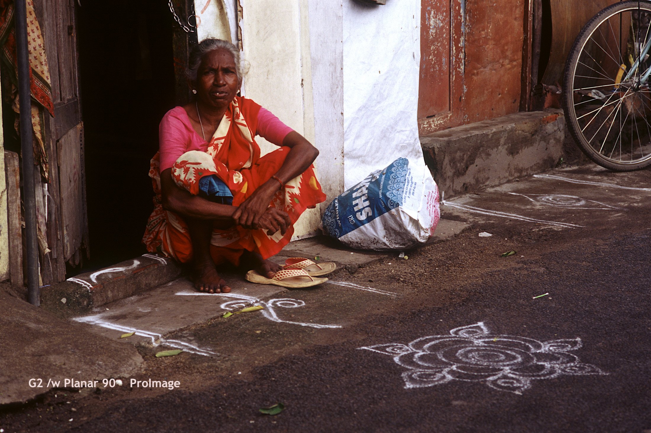04_Chennai_woman.jpg