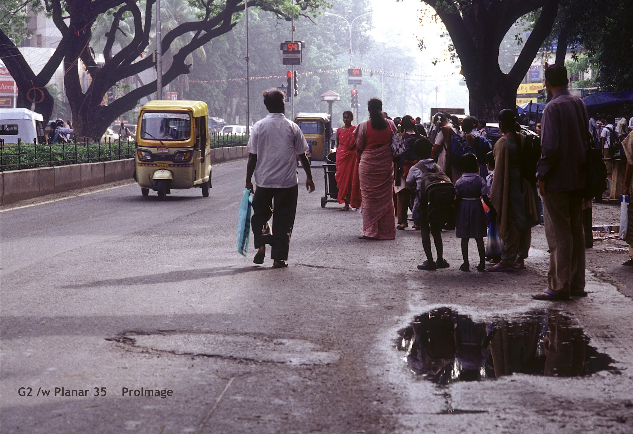 27_Chennai_mainroad.jpg