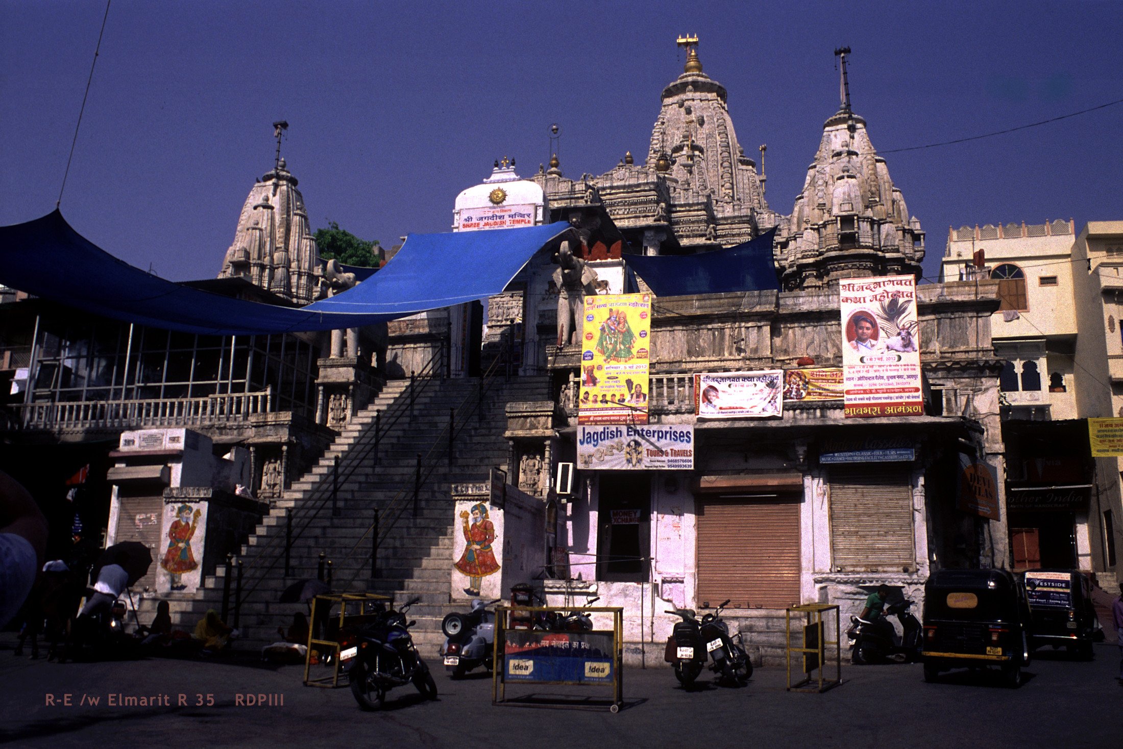 Udaipur_26_JamaMasjidUdaipur.jpg