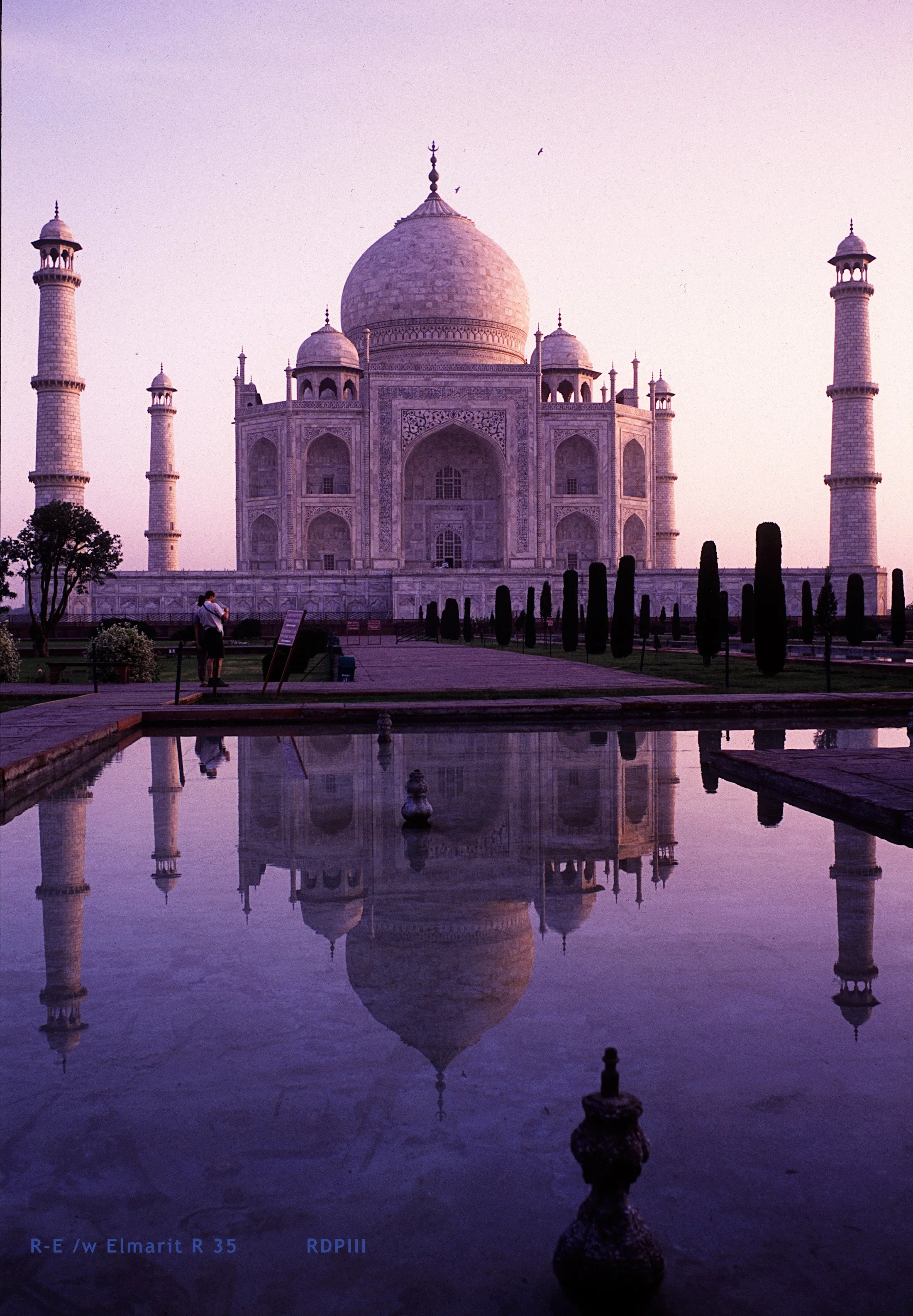 Agra_13_TajMahal.jpg