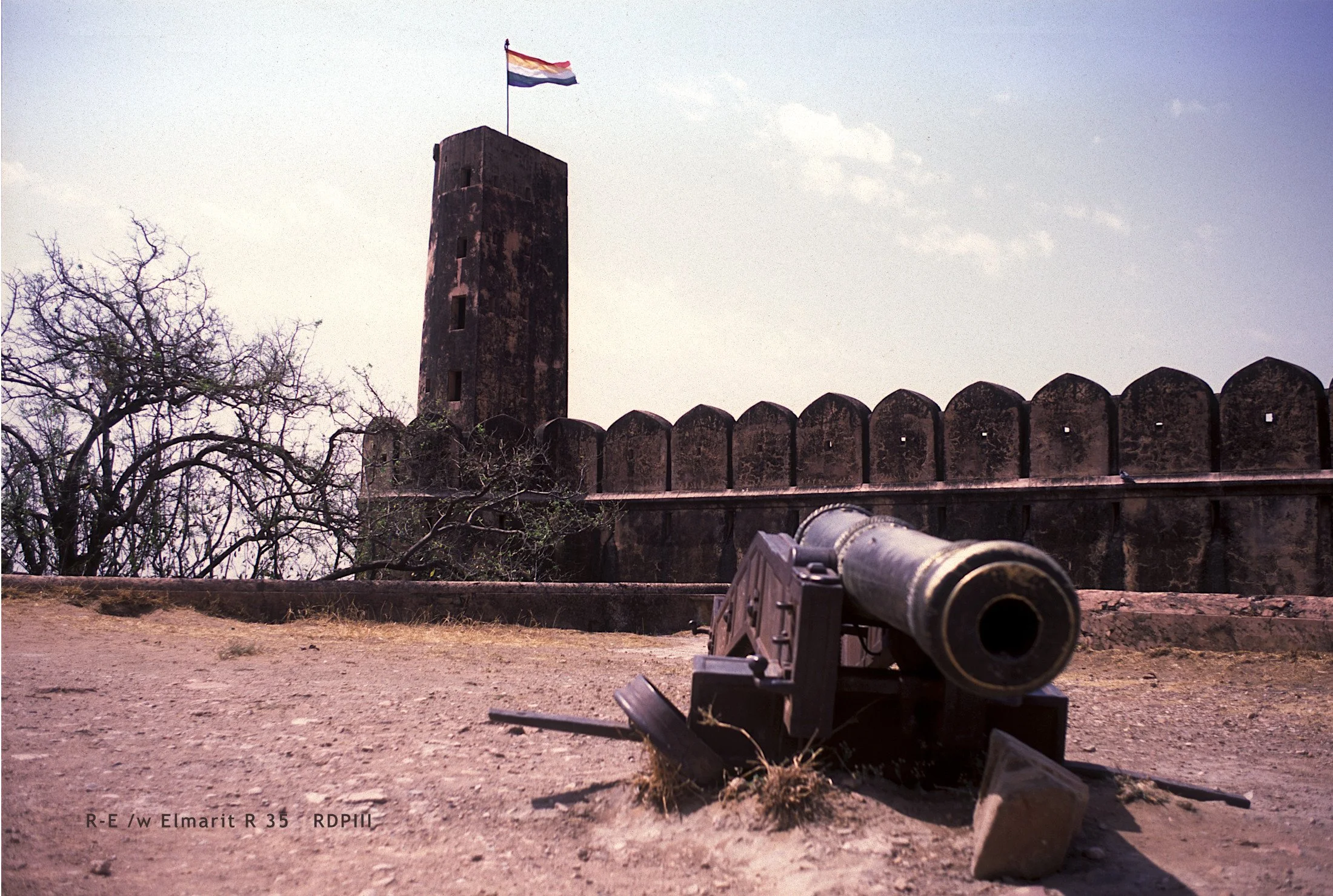 Jaipur_22_FortJaigarph.jpg