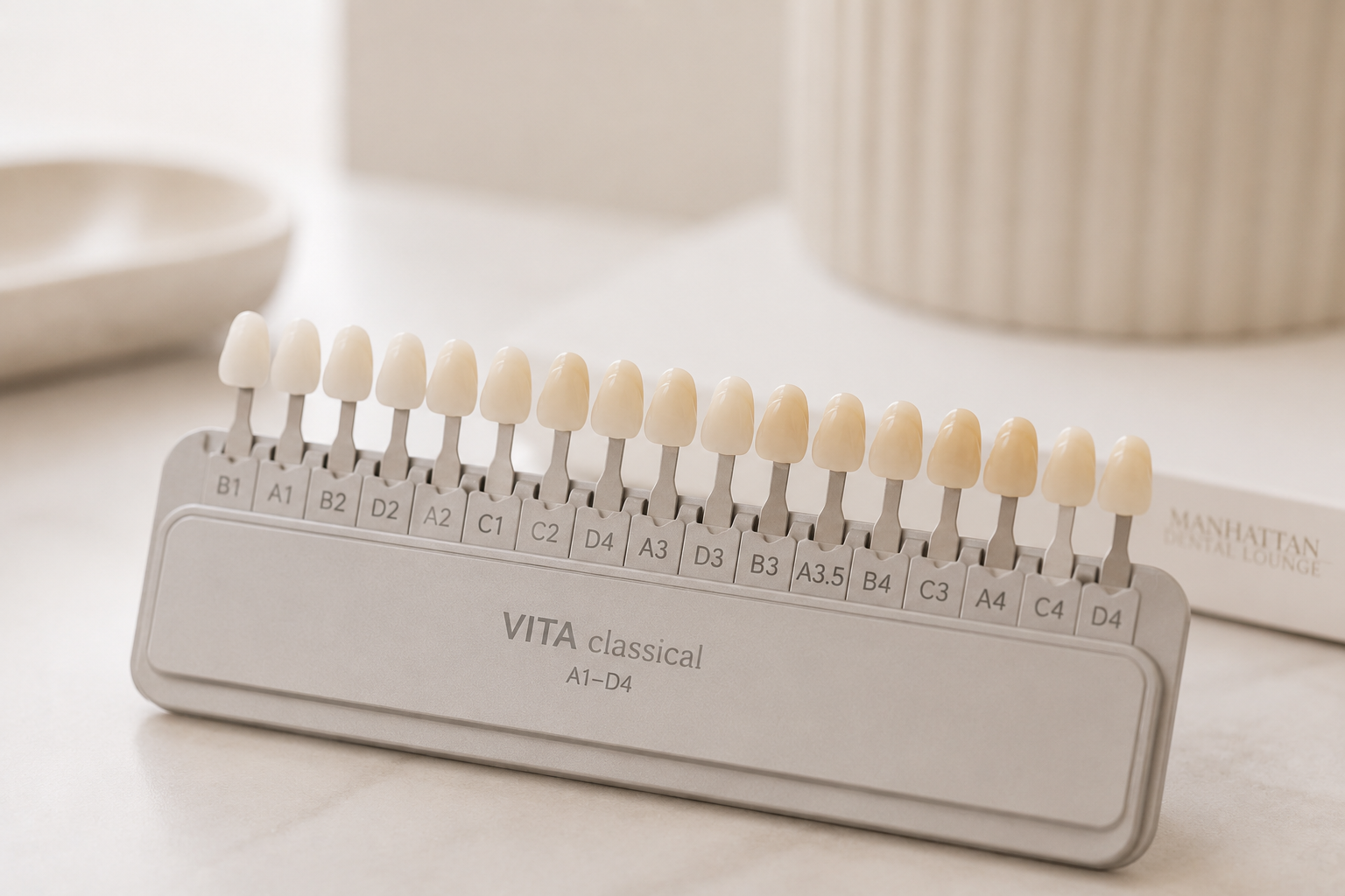 Tooth shade guide