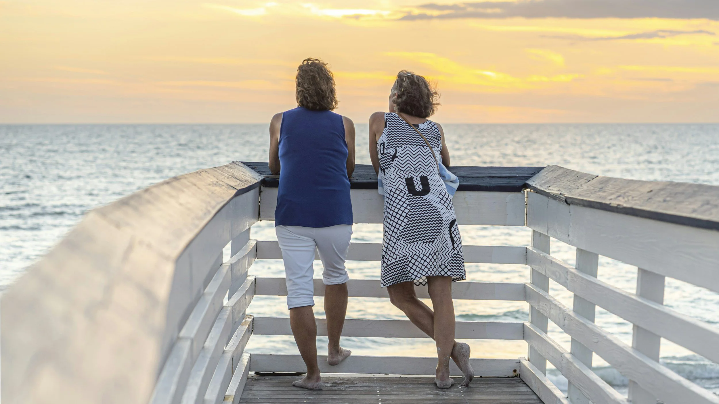 friendship women vacation retired 
