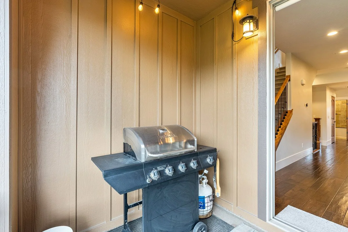 14 - 13404 Alexis Drive.jpg