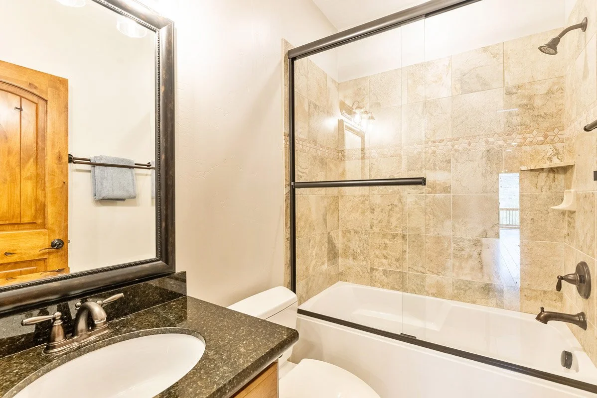 19 - 13404 Alexis Drive.jpg