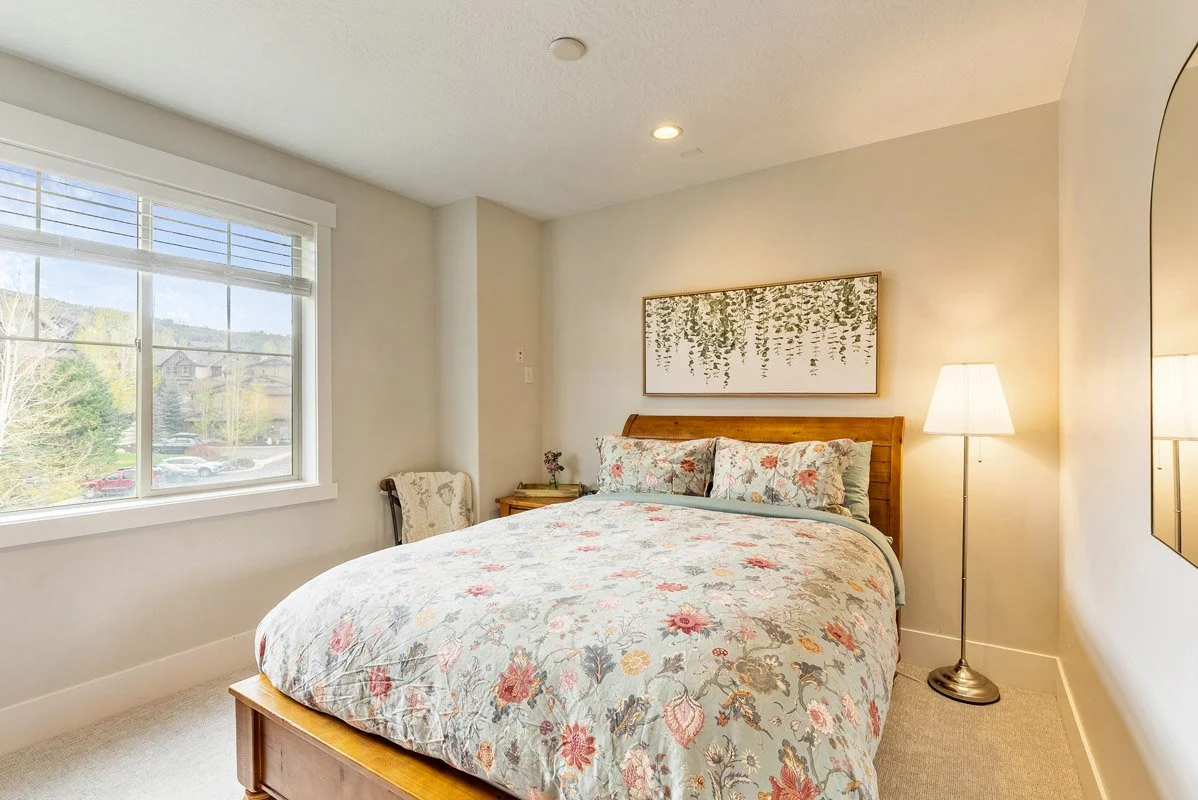 15 - 13404 Alexis Drive.jpg