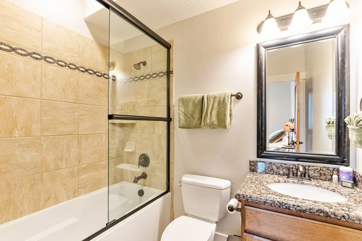 33 - 13404 Alexis Drive.jpg
