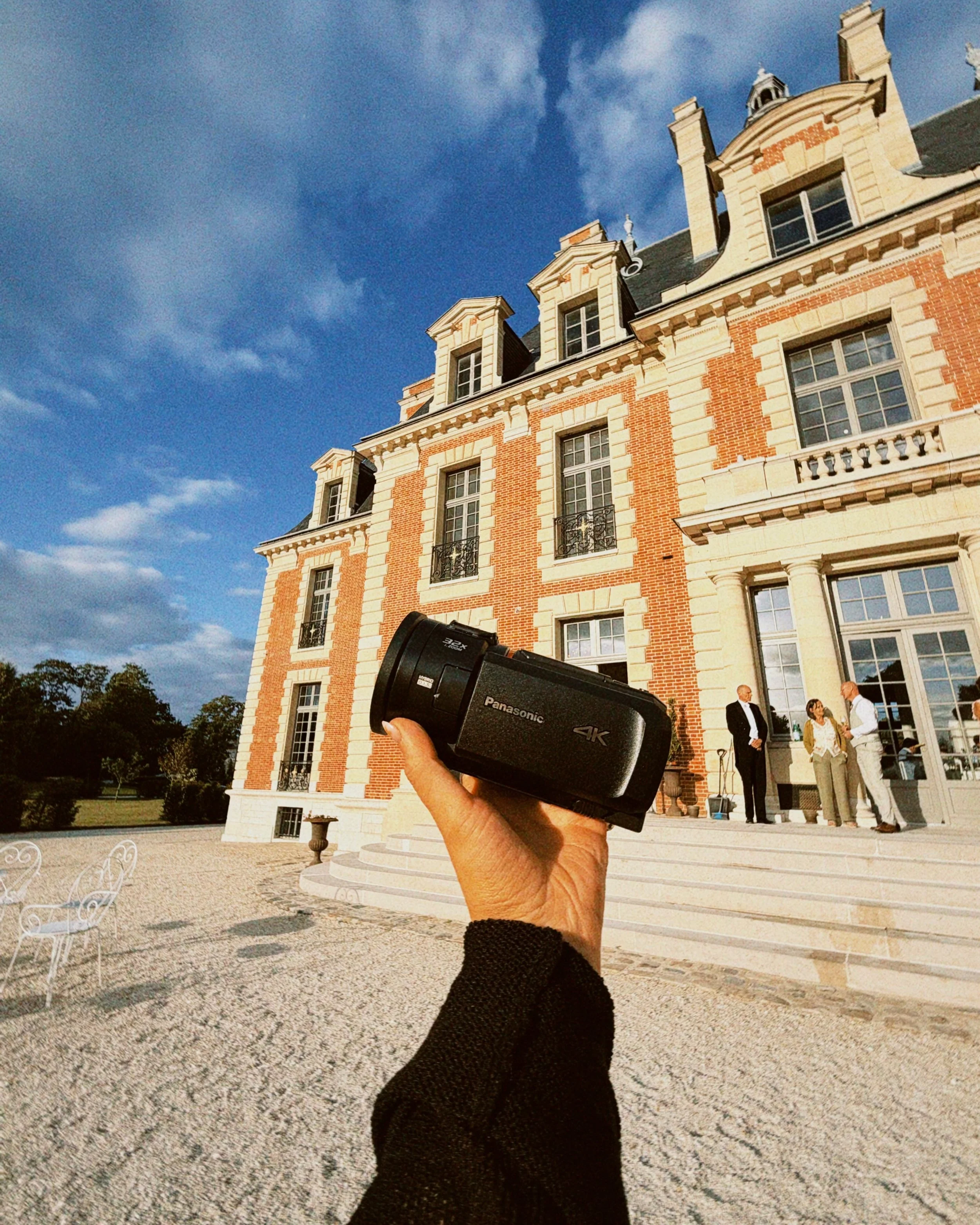 The must have item this Summer to capture your best friend or family&rsquo;s wedding 💞🥹