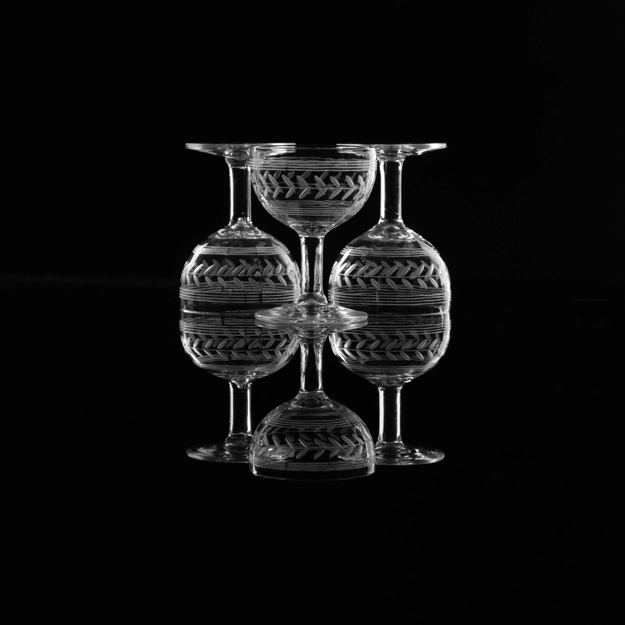 Roos_BWGlass.jpg