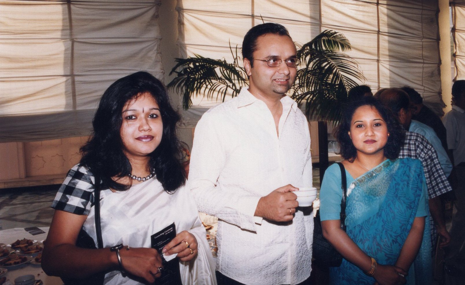 Bangladesh Art a collection of contemporary art 09.jpg