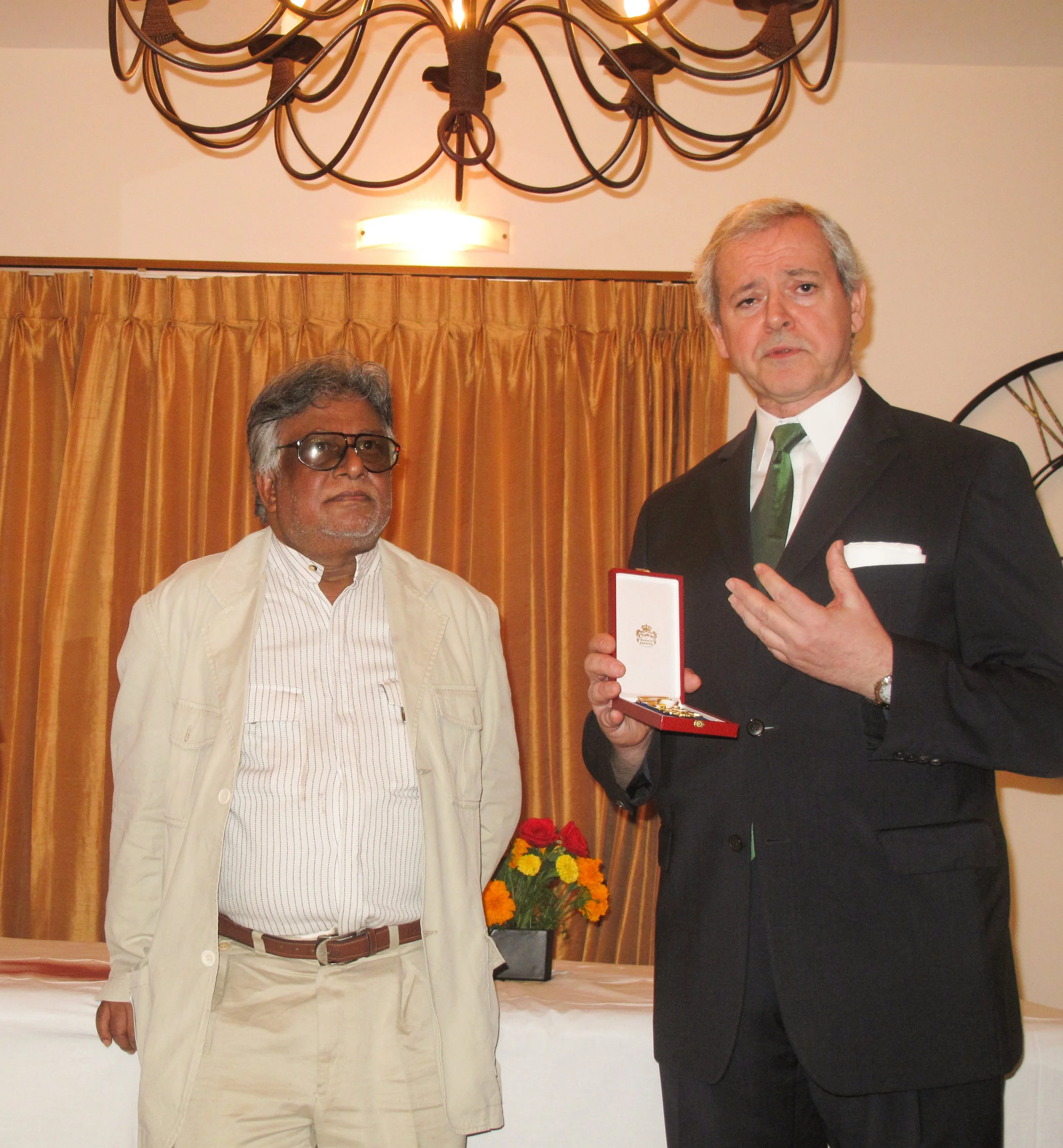 Honoring Monir 01.jpg