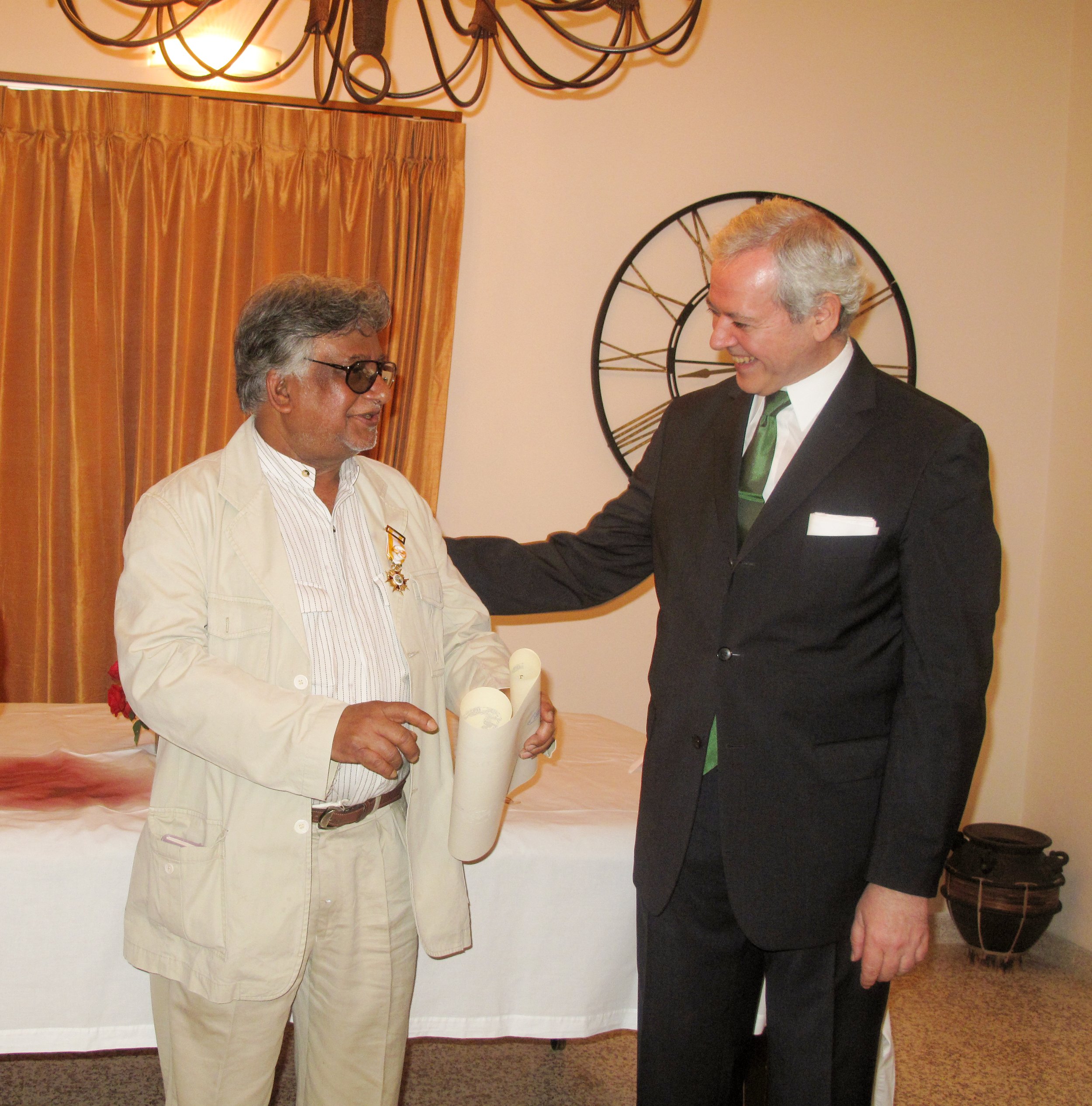 Honoring Monir 02.jpg