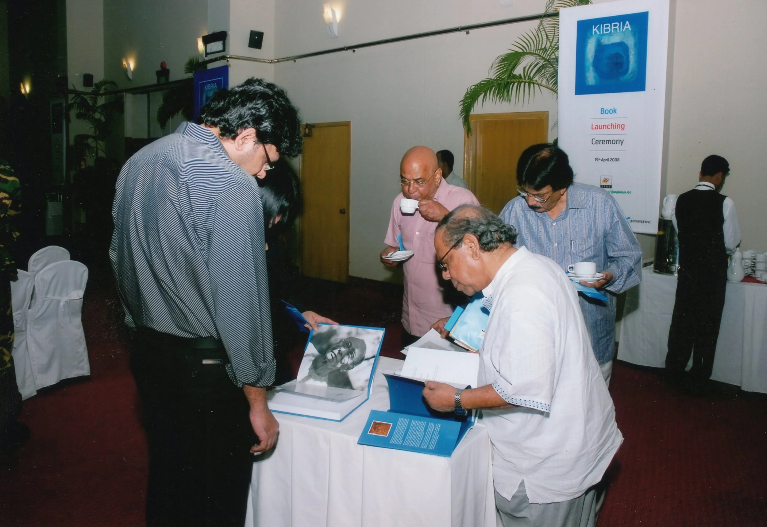 Kibria Book Launching 08.jpg