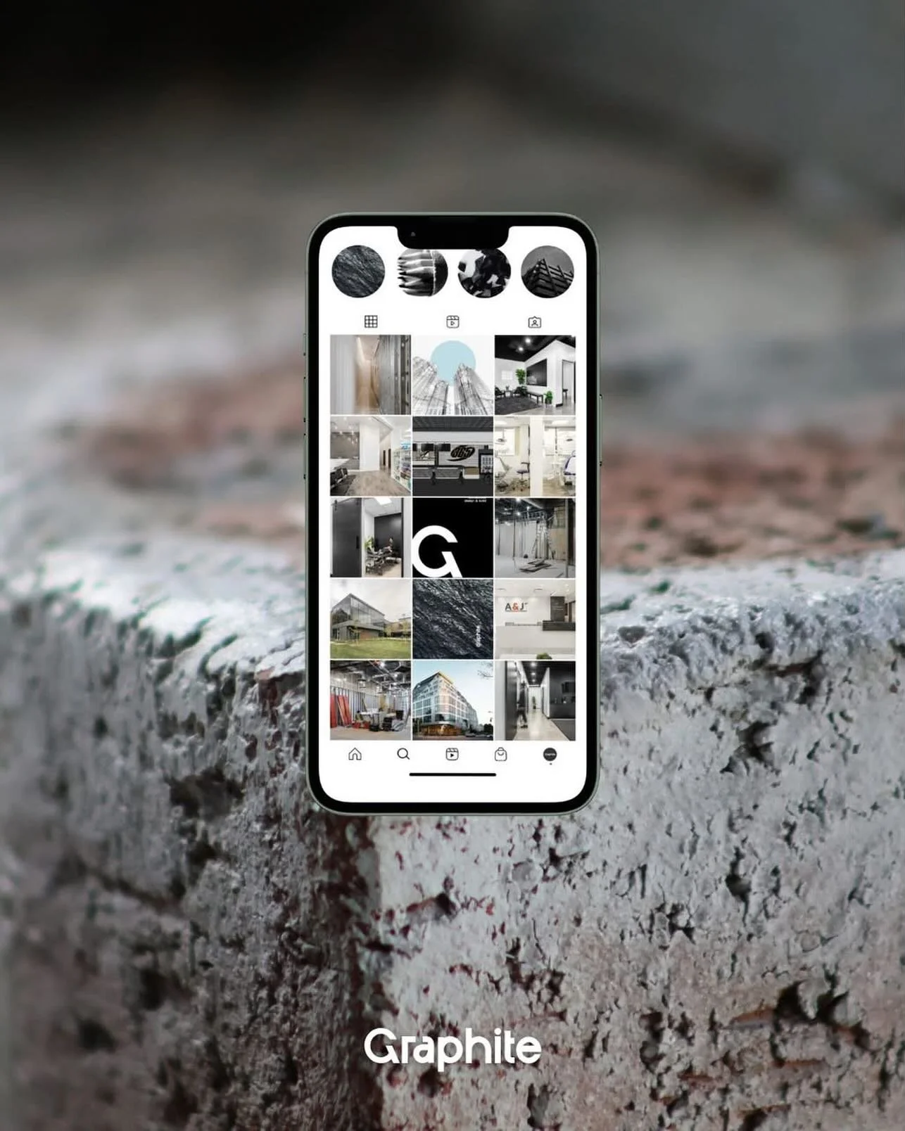 Aesthetic Instagram feeds are so satisfying 😍 not only does it look pretty, but a feed like this influences how people feel about your business within seconds of landing on the profile.

Presentation affects perception, especially in visually driven