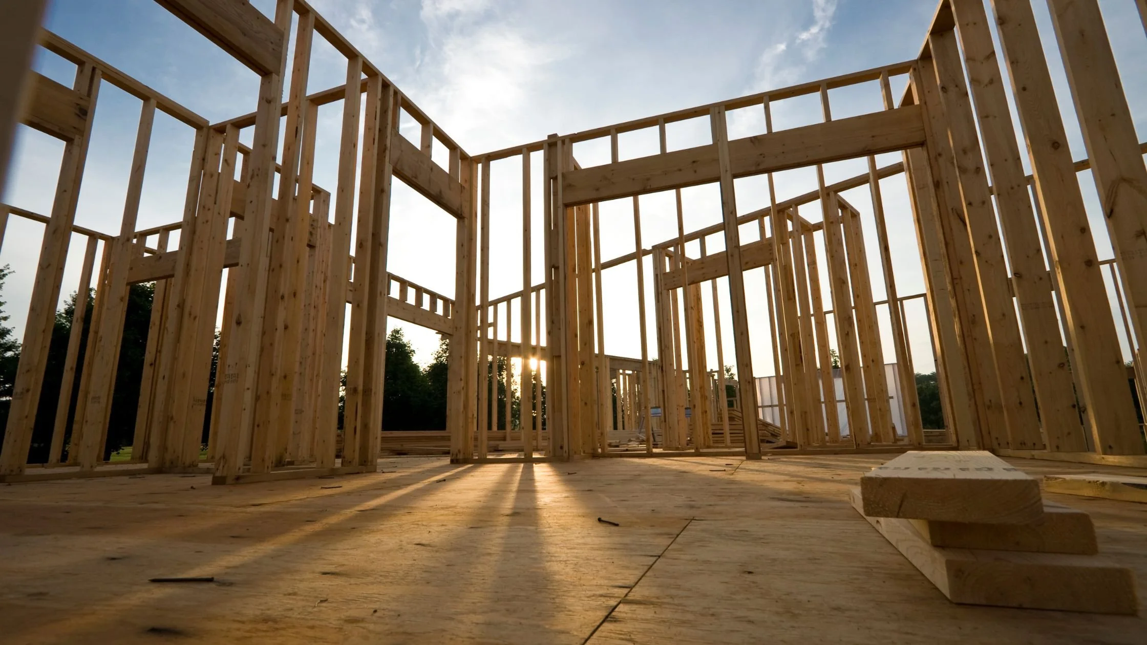 Why Customers Never Call Most Construction Companies They Find Online