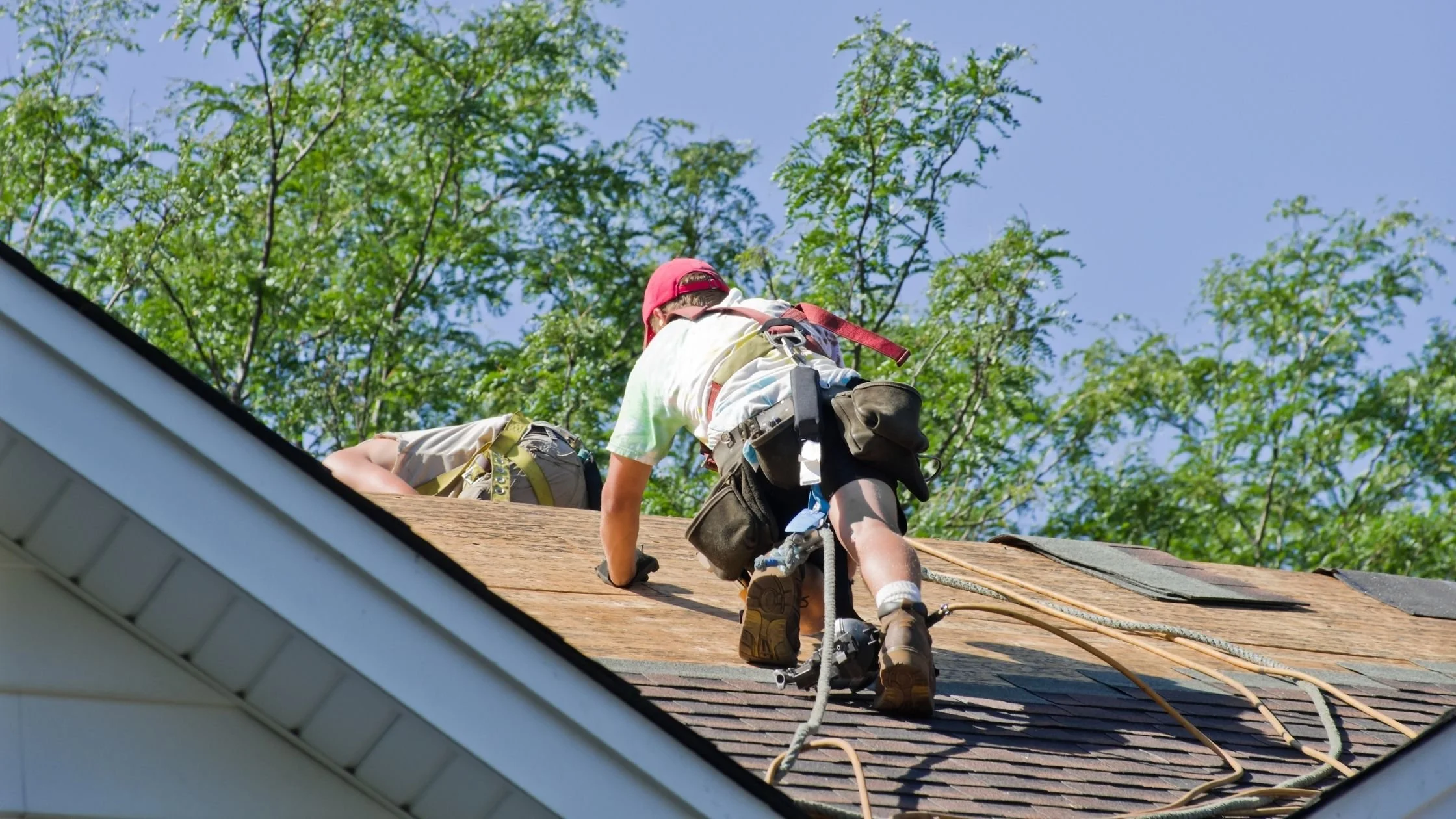 Why Homeowners Delay Roof Replacements