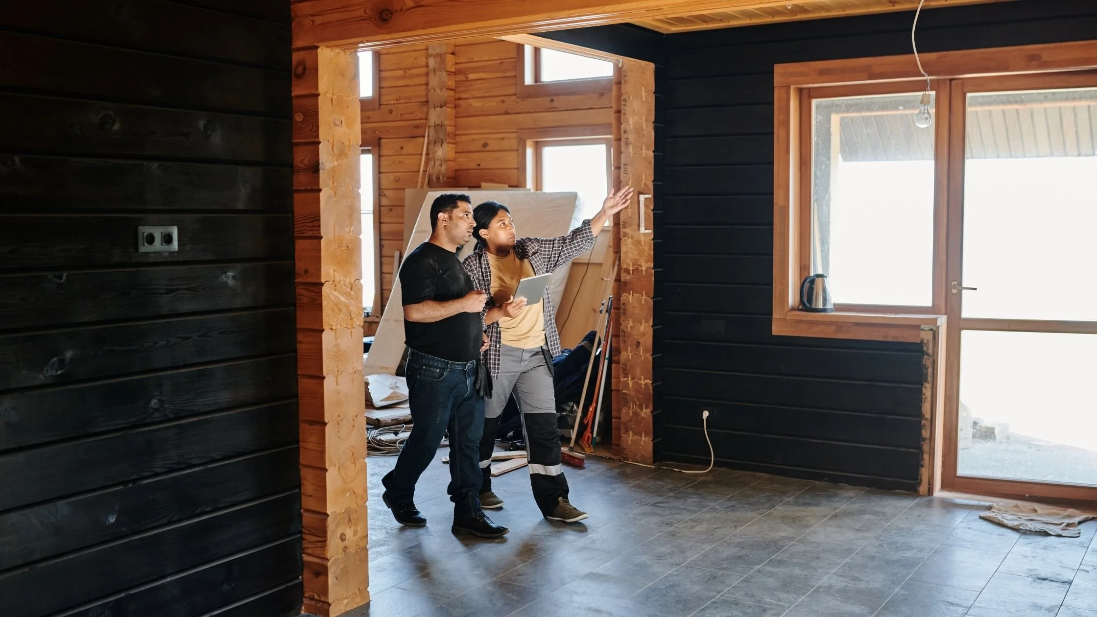 We Reviewed 50 Tampa Contractor Websites. Here Are the 7 Problems We Found Most Often.