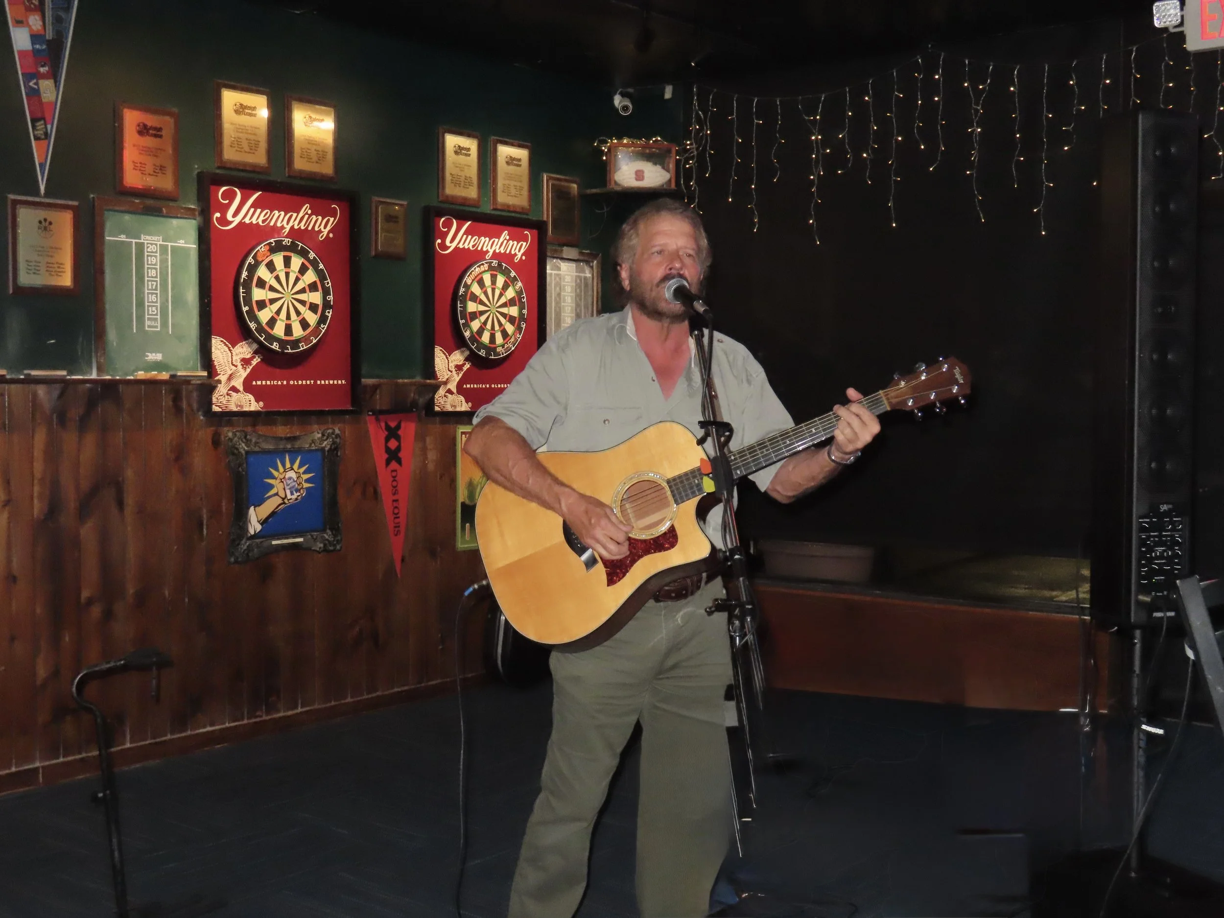 Live Music: Mac’s Tavern