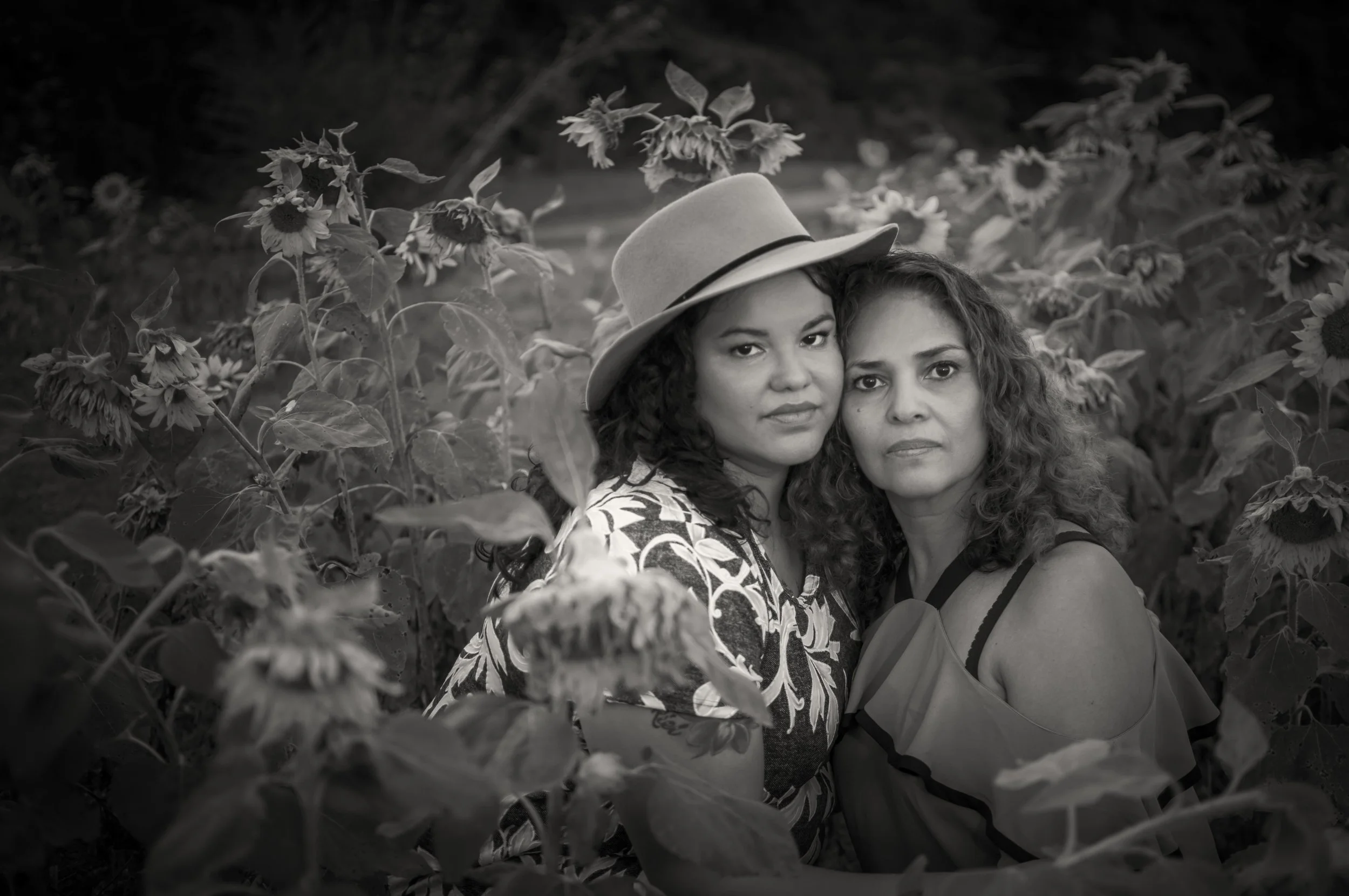 Vanessa & Fam-38.jpg