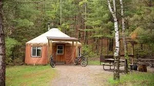 yurt2.jpg