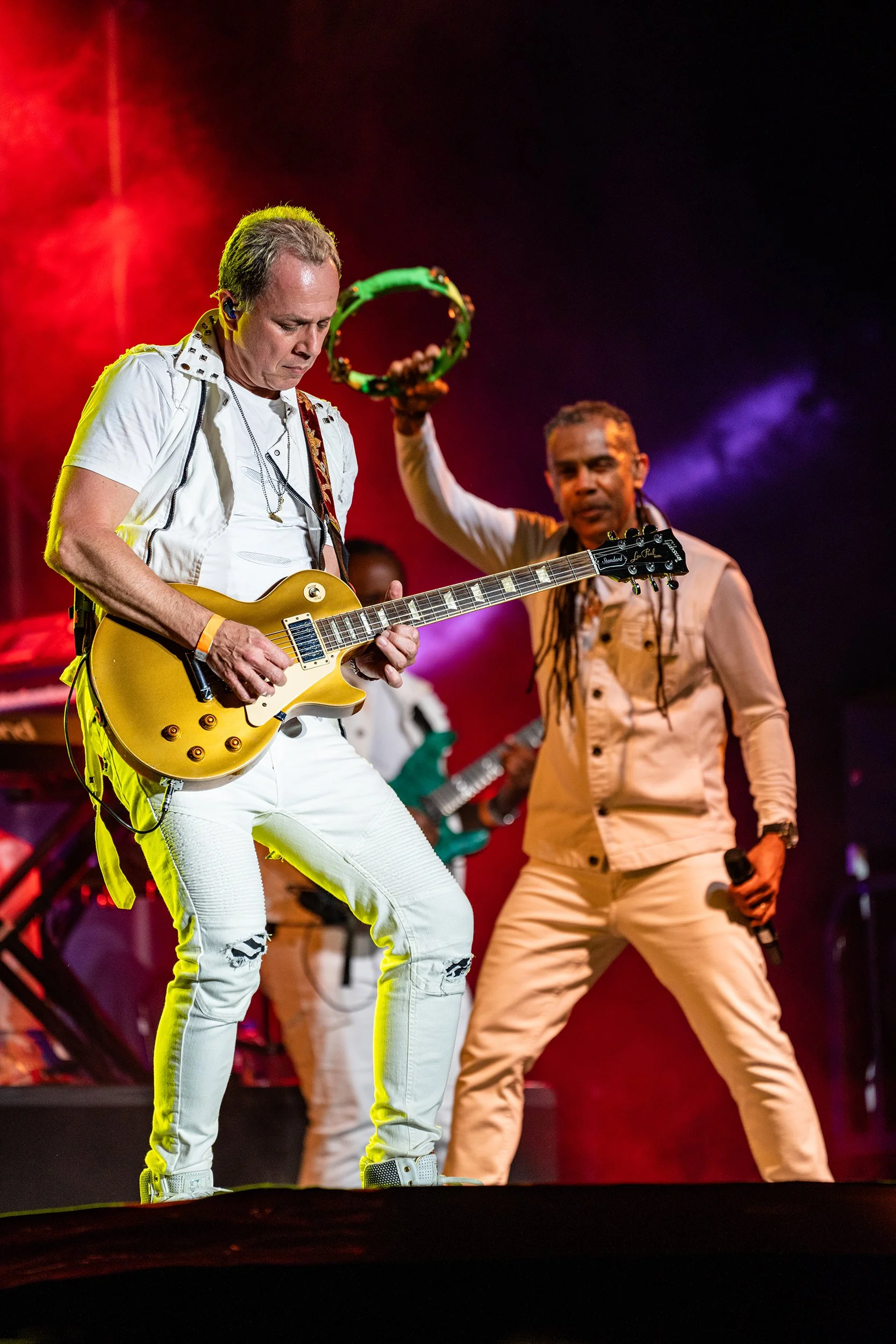 Earthwindfire7website.jpg
