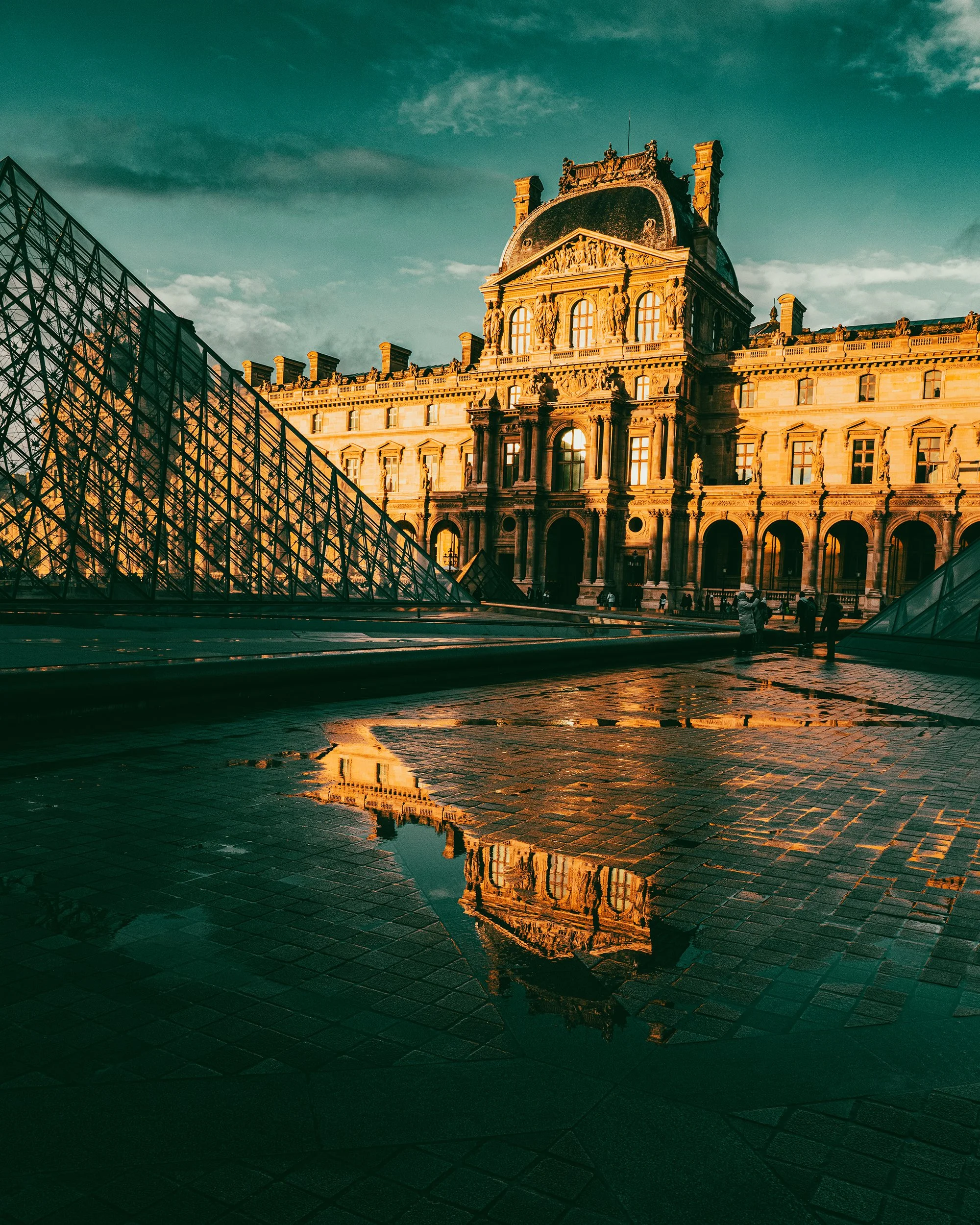 2025_Paris_4PS.jpg