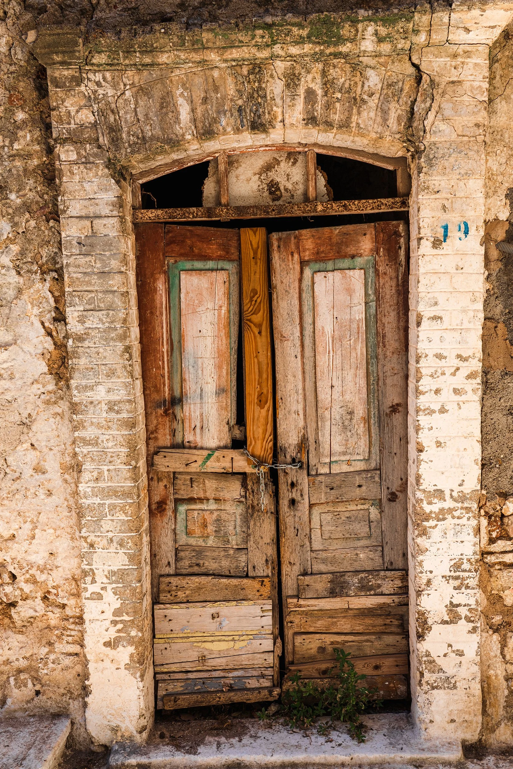 Doors of Khios-2.jpg