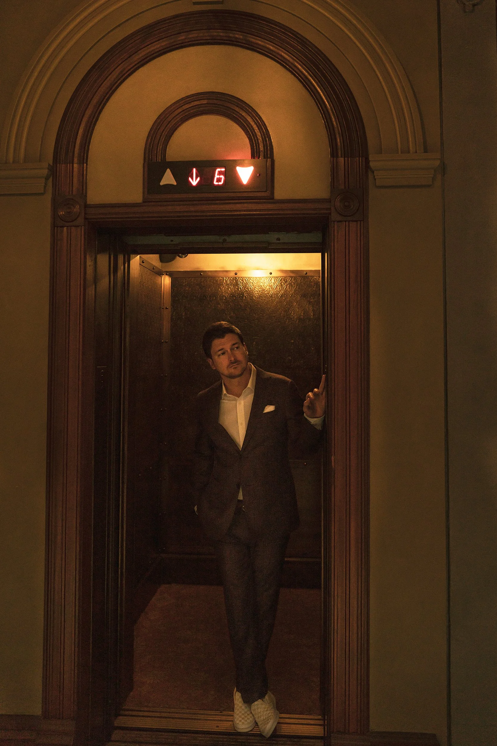Bobby10-00786Website.jpg