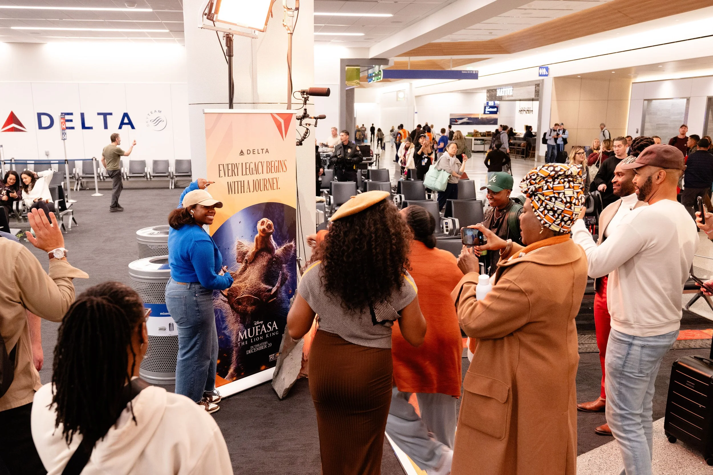 MarissaJoyPhoto_Delta_Mufasa_LAX_107.jpg