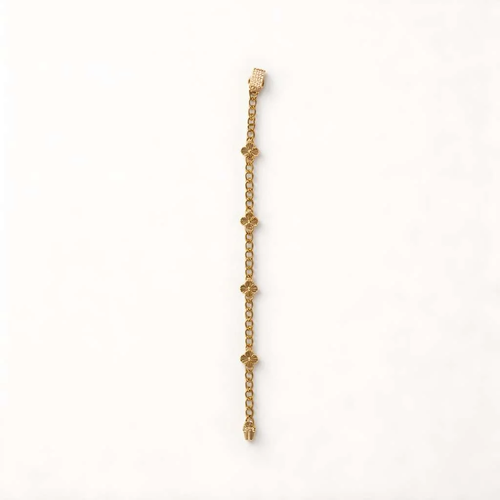 Clover Charm Gold Bracelet