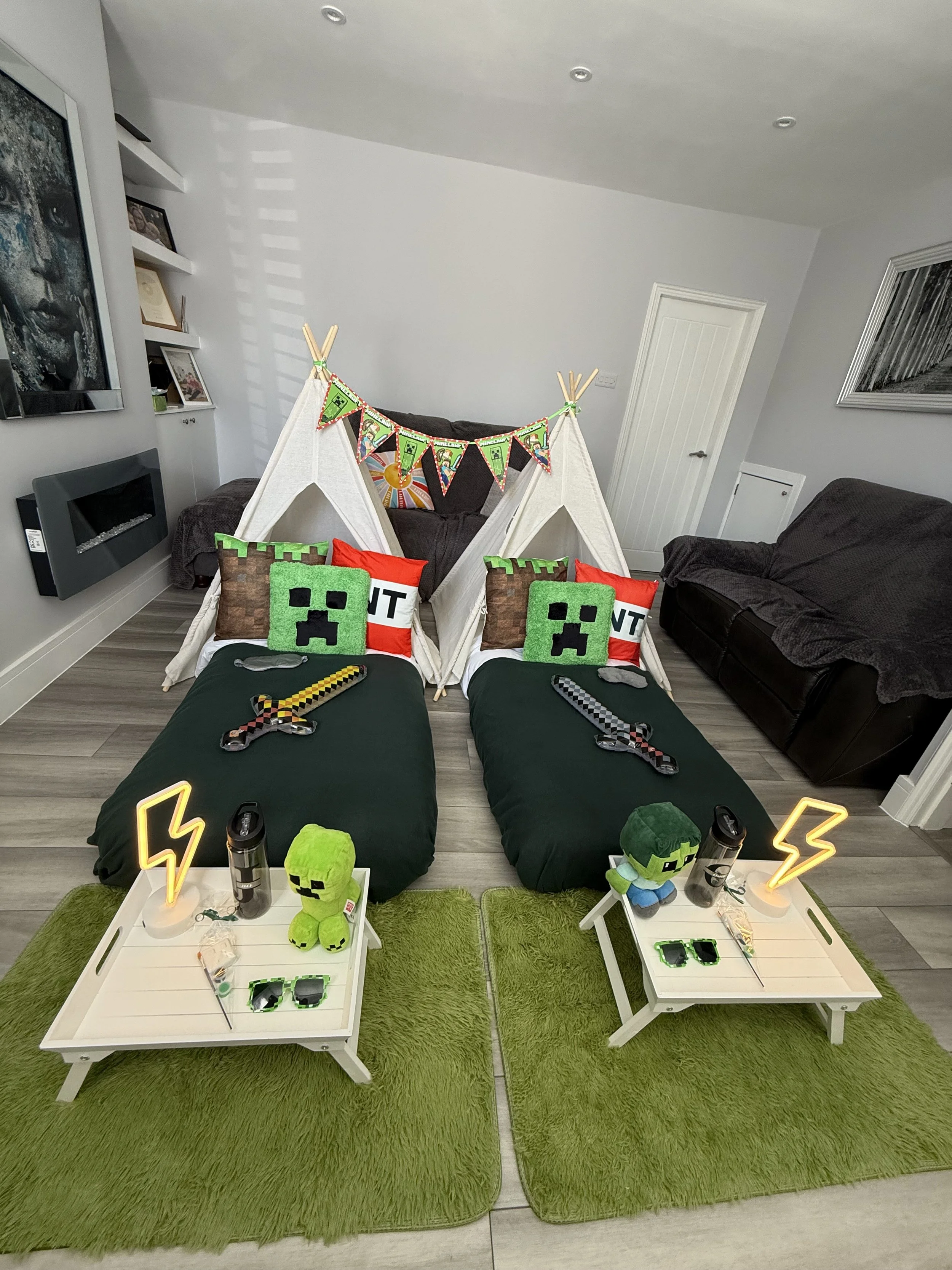 Minecraft Sleepover Party Hire in Surrey, Sussex and Hampshire