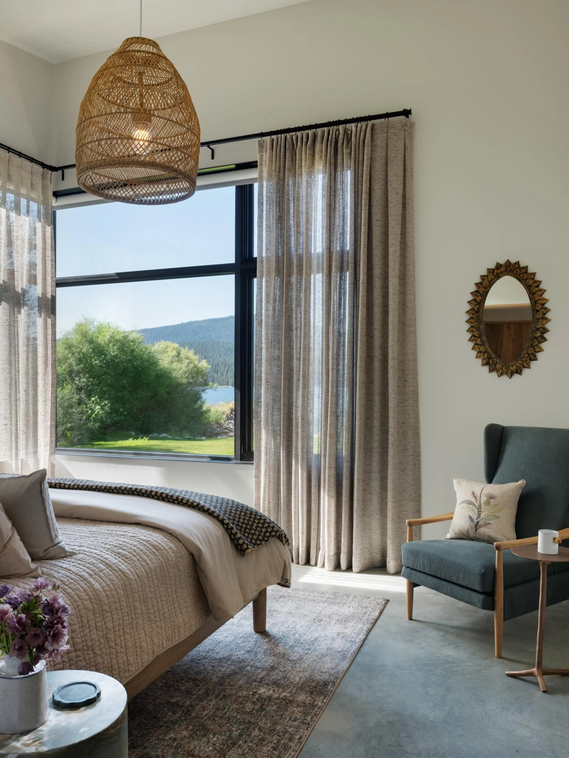 The ladies at @urbainehome always make my life as a photographer easy! I love all the color and fun &amp; funky design in this bedroom. The views out to the lake aren&rsquo;t too bad either 🤩🤩