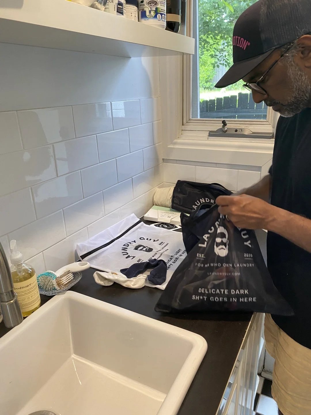 LaundryGuy_6.jpg
