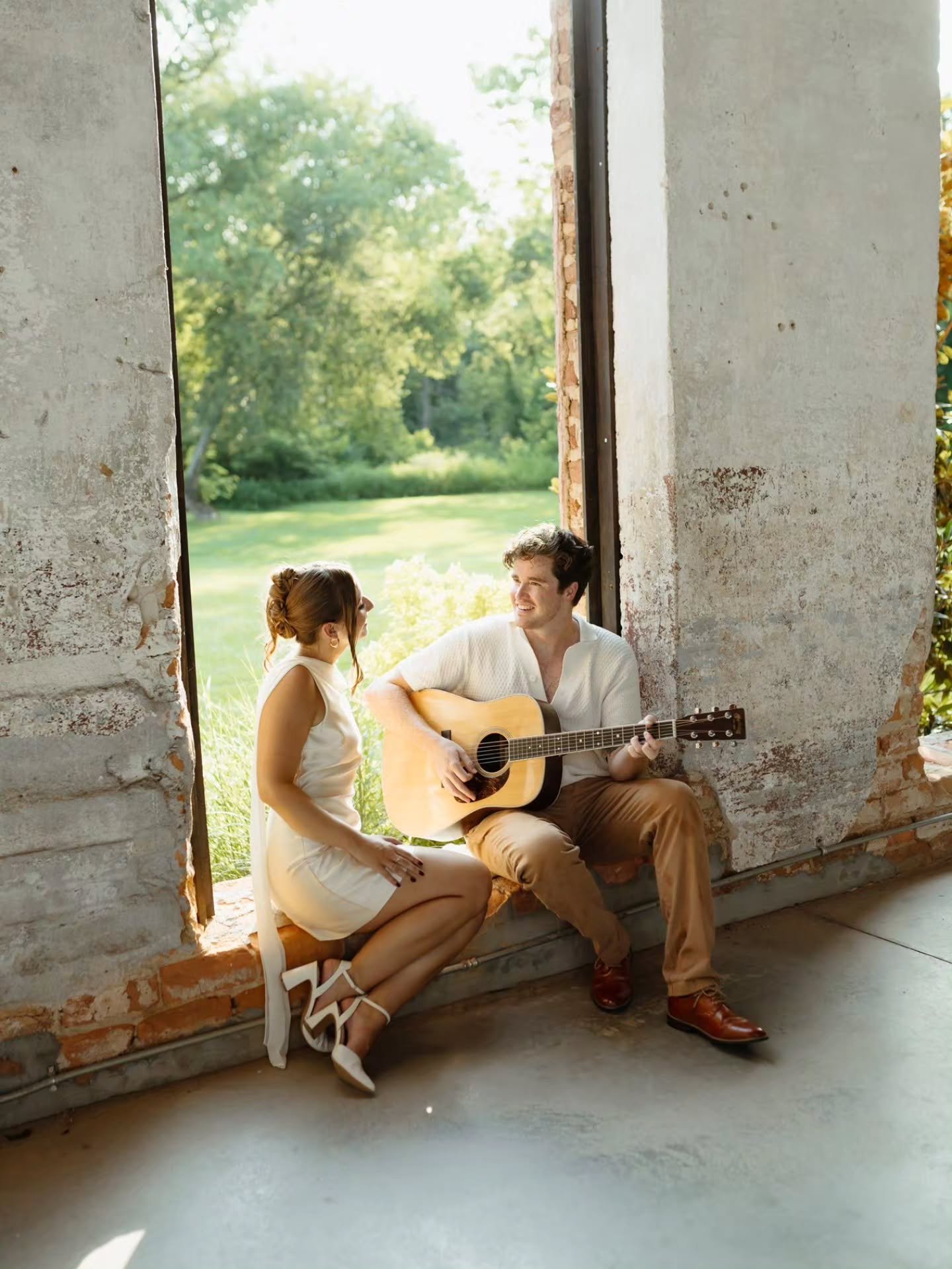 These two met at summer camp years ago, where she sang and he played the guitar. To this day, music is still a part of their story, making this engagement session feel even more meaningful.
From wandering the beautiful grounds of Providence Cotton Mi