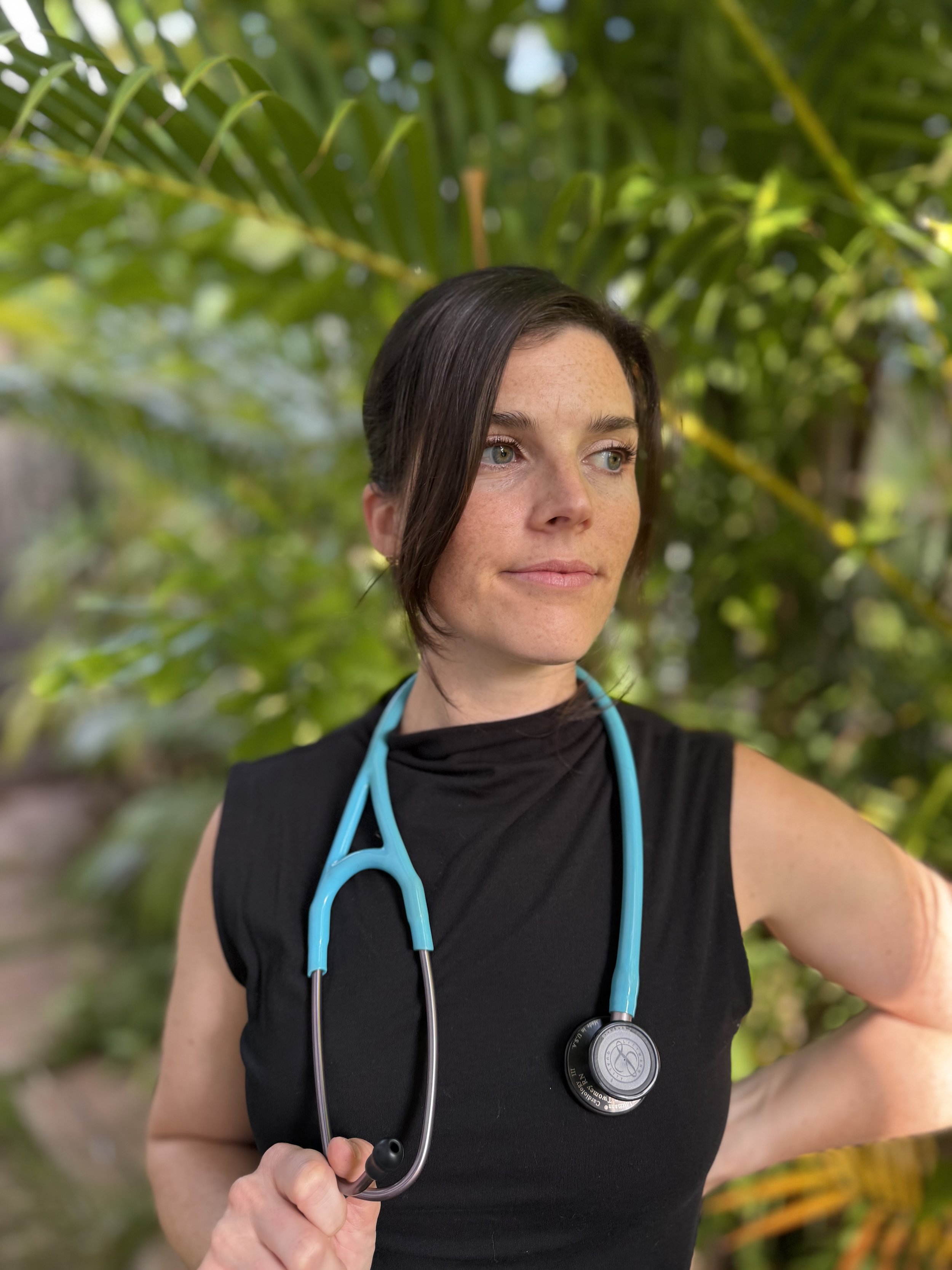 Meghan Twomey, MSN, APRN, AGNP-C, WHNP-BC, founder of The Thriving NP — helping nurses build confidence, clarity, and sustainable routines