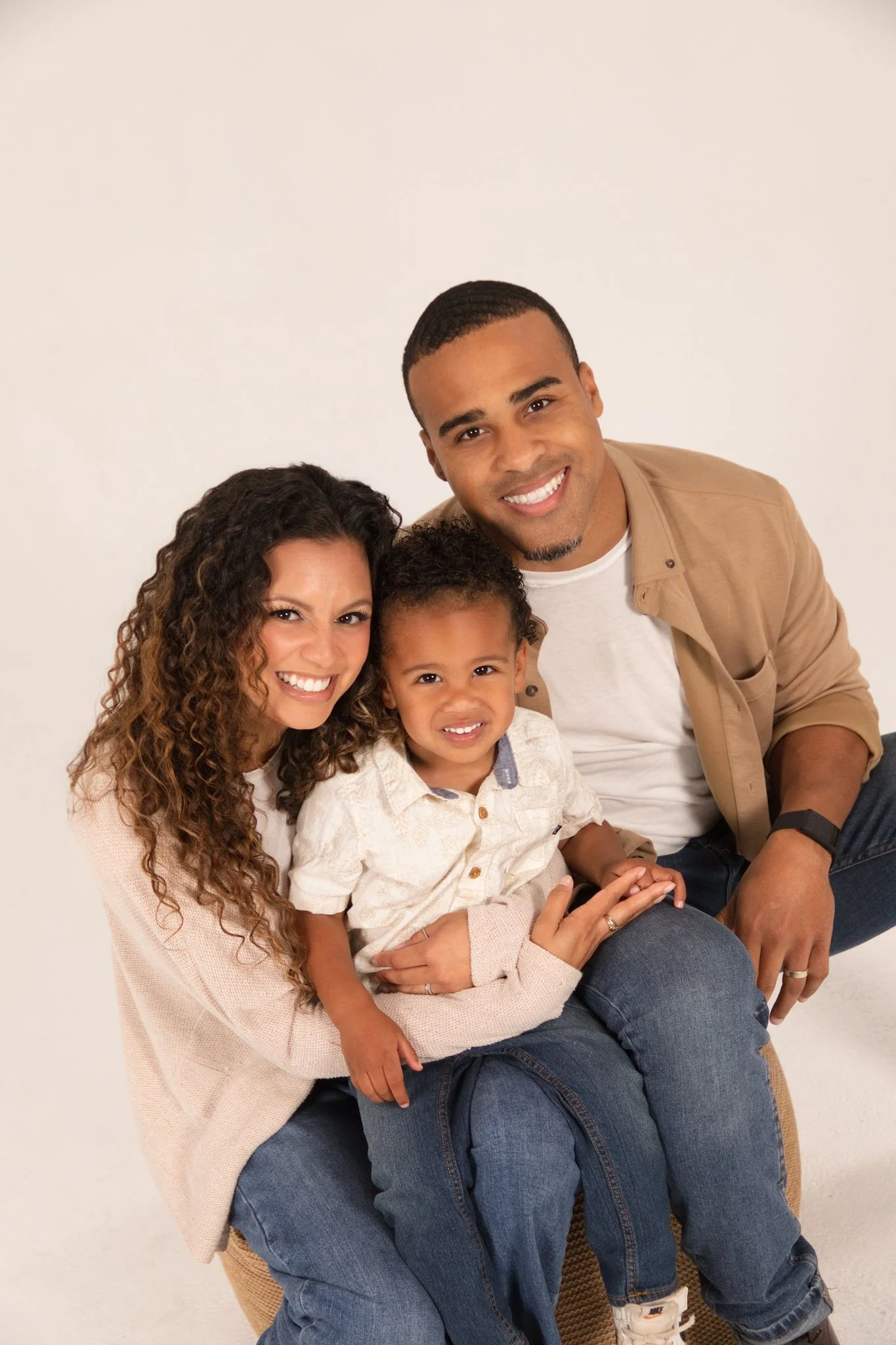 Studio vs Outdoor Family Portraits: Which Session Is Right for Your Family?
