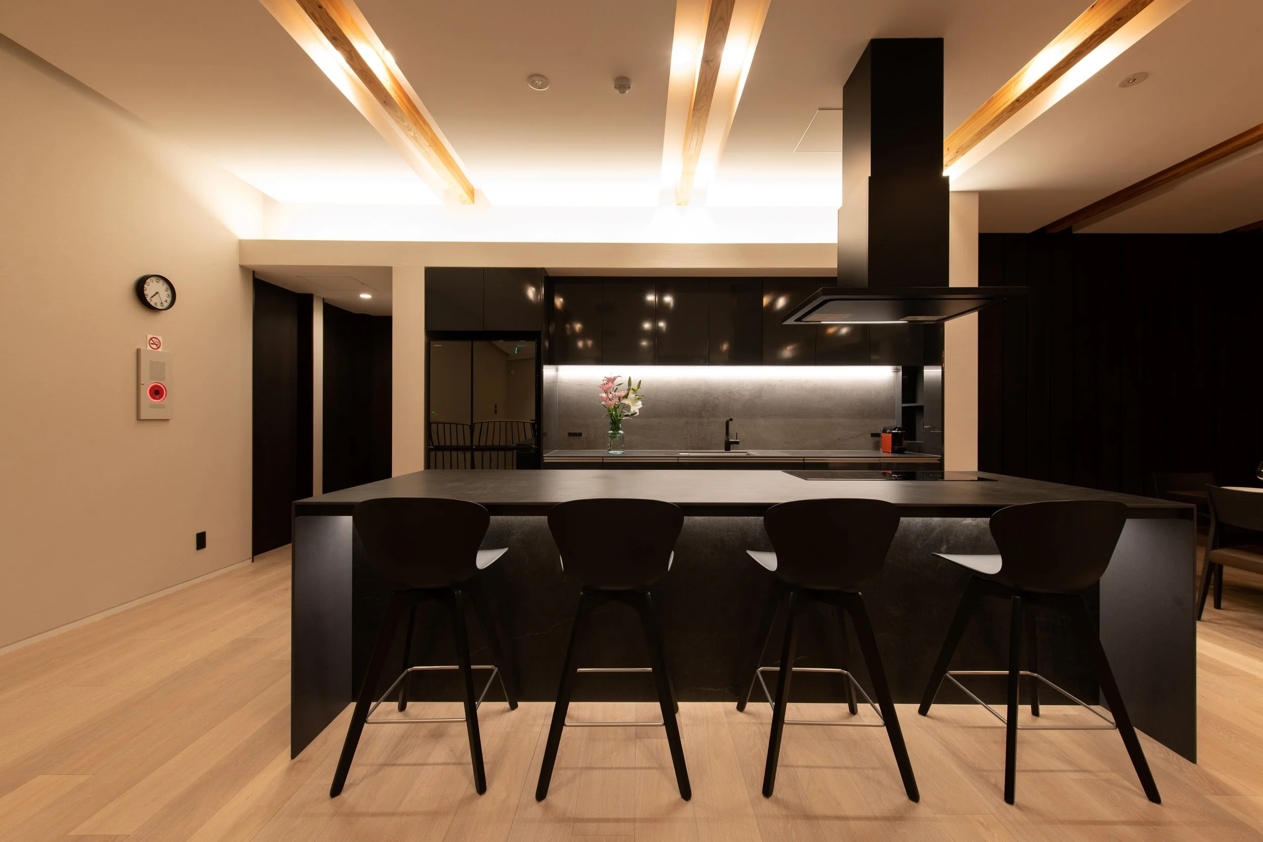 YKS-Living, Kitchen _ Dining Area-2FL (4).jpg