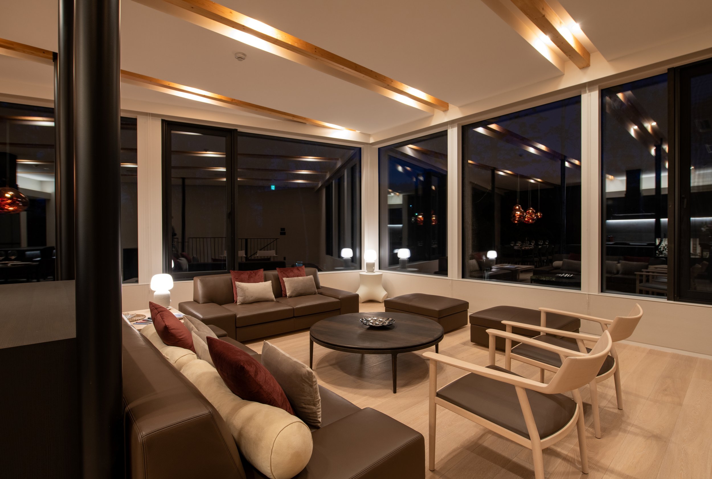 YKS-Living, Kitchen _ Dining Area-2FL (8).jpg