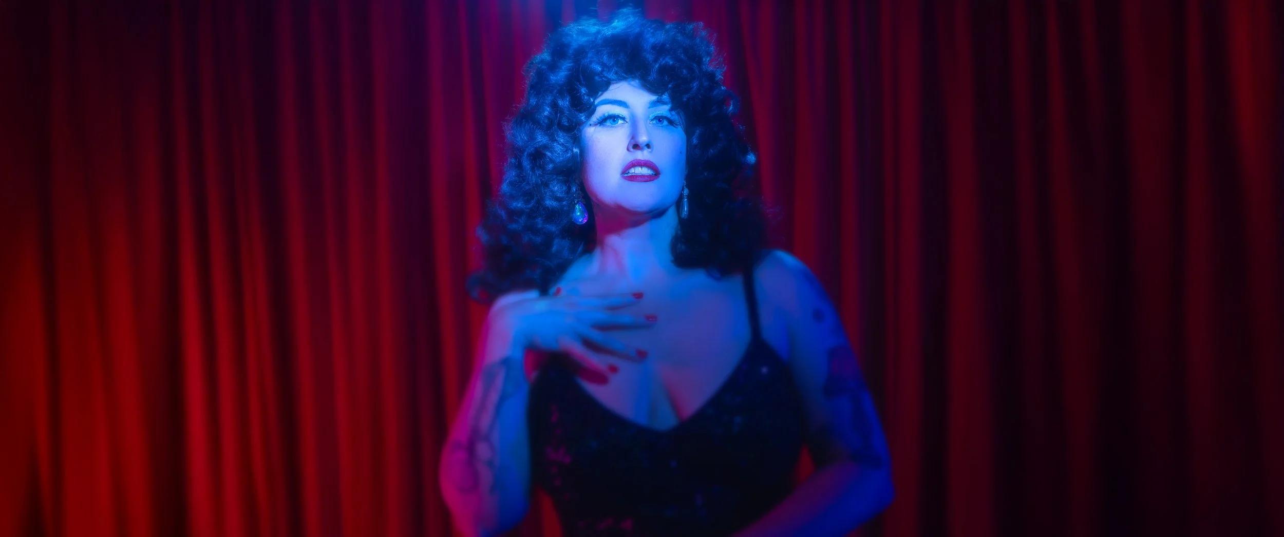 BlueVelvetShoot (10).jpg