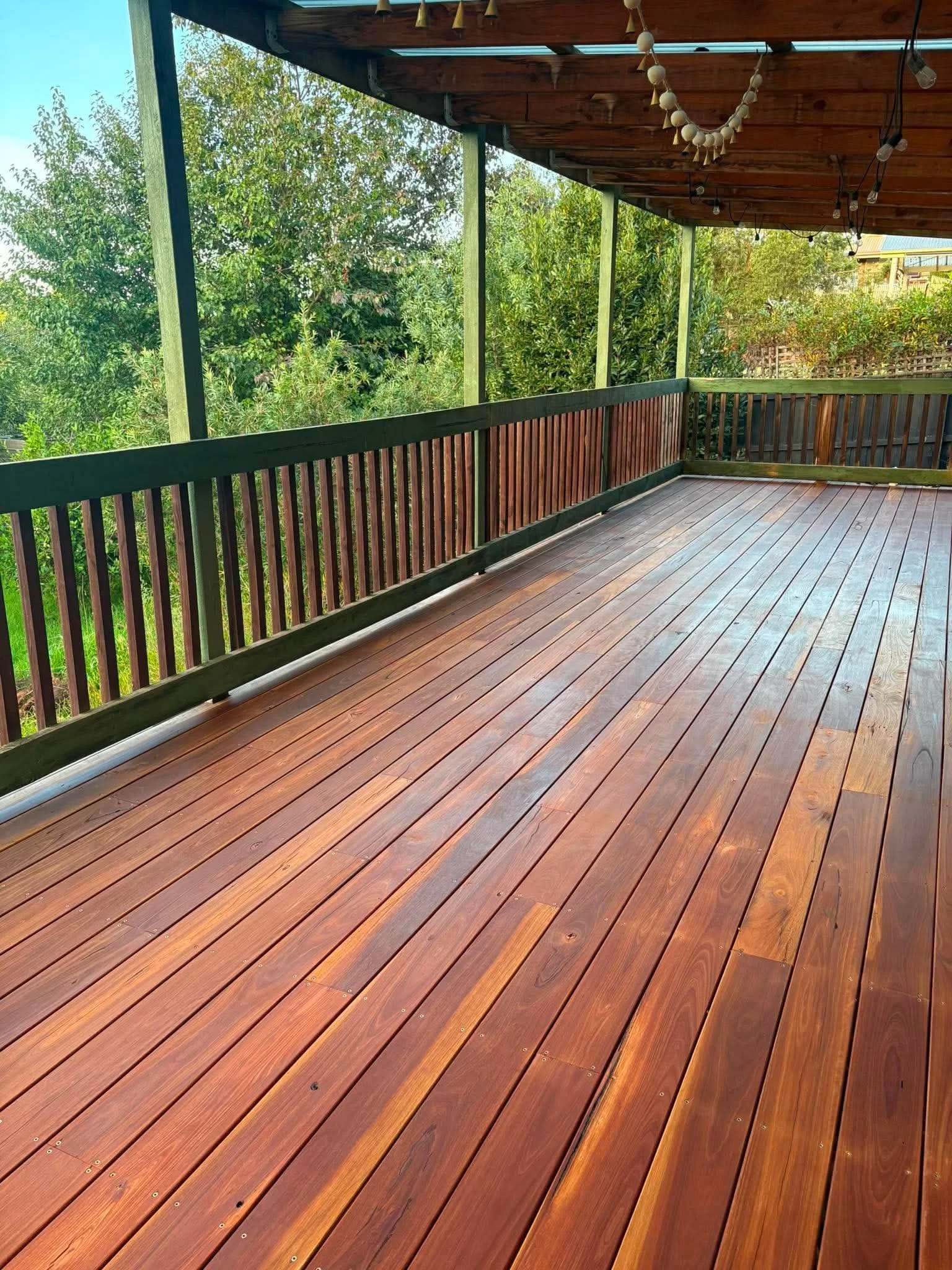 Elevate property maintenance decking deck repair and rebuild pergolas landscaping melbourne eastern suburbs and yarra valley
