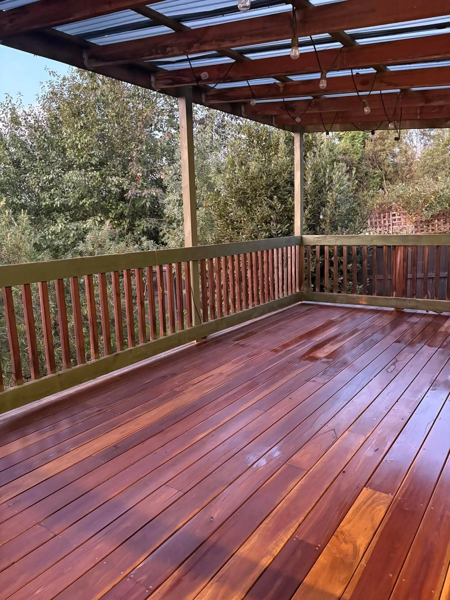 Elevate property maintenance decking deck repair and rebuild pergolas landscaping melbourne eastern suburbs and yarra valley