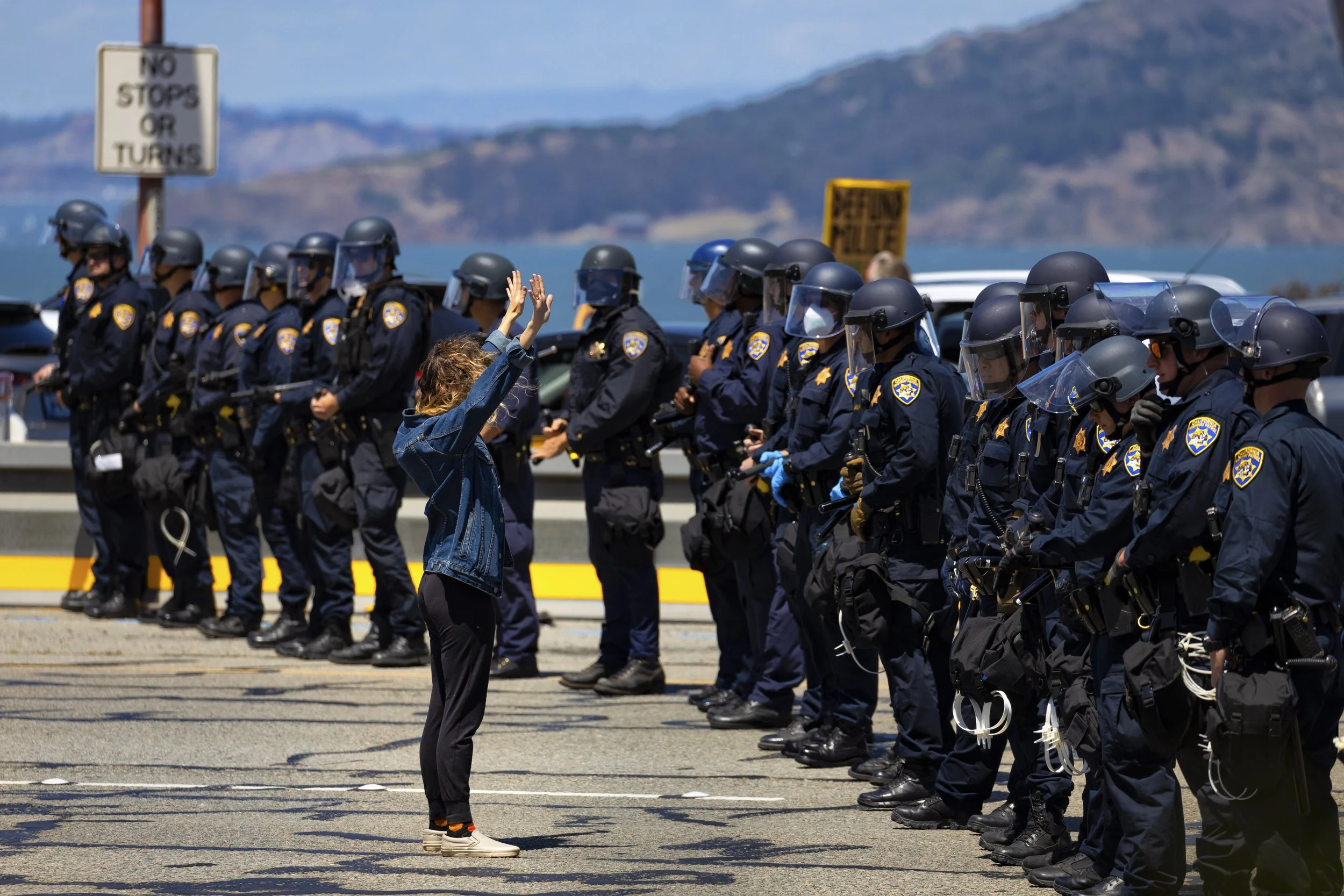 20200606SFBlackLivesMatterGoldenGateBridge5.jpg