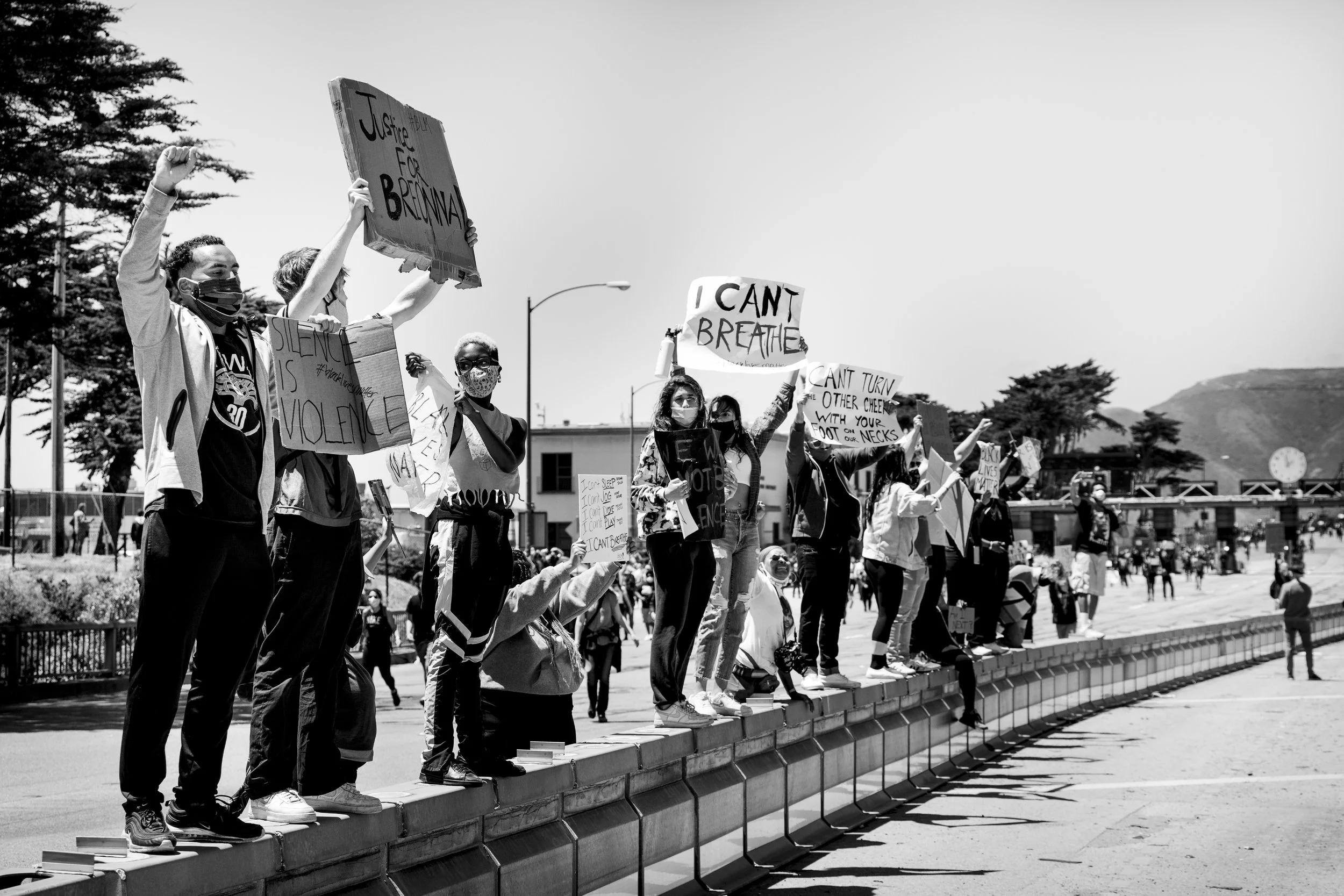 20200606SFBlackLivesMatterGoldenGateBridge8.jpg
