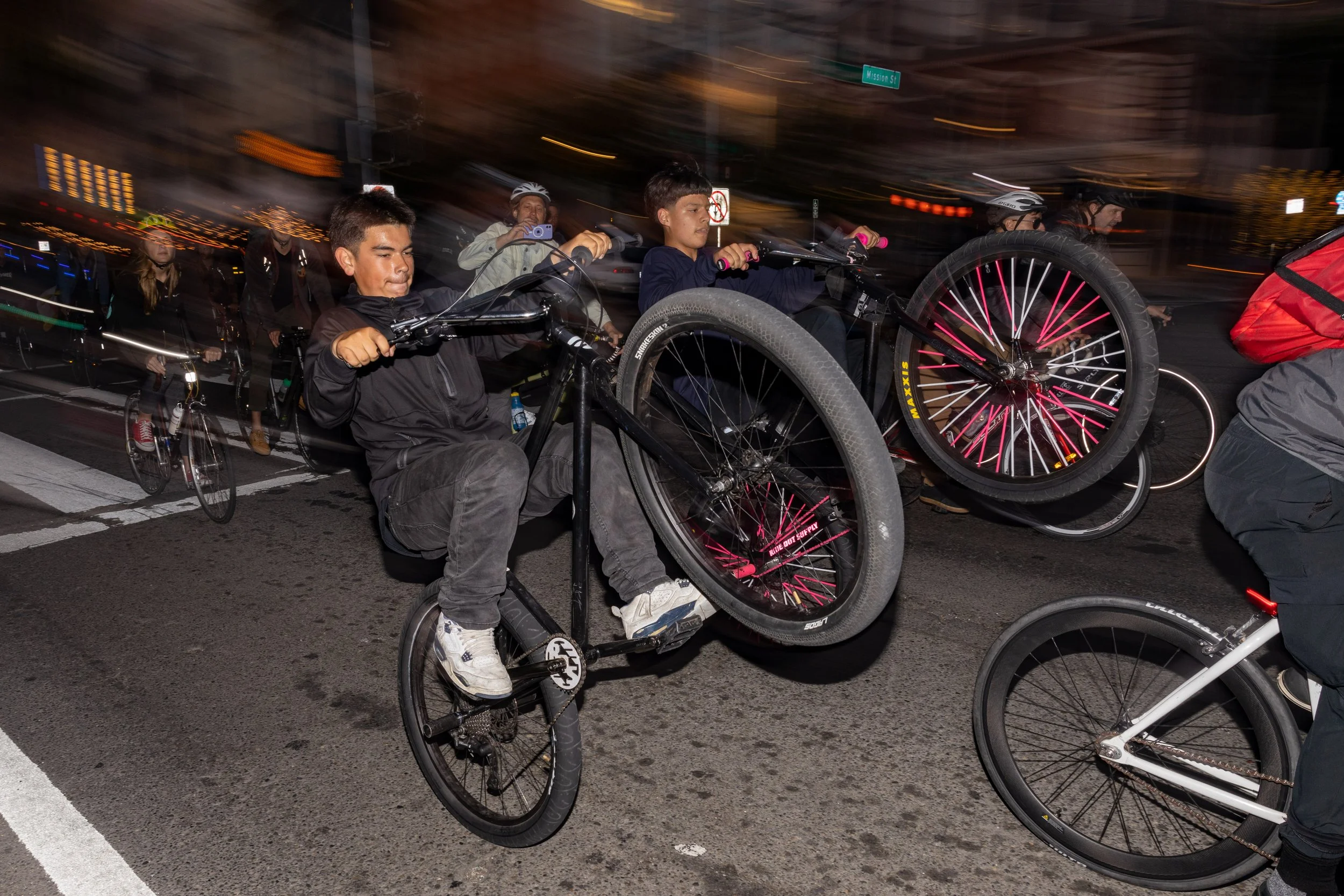 20220930SFCriticalMass-3.jpg