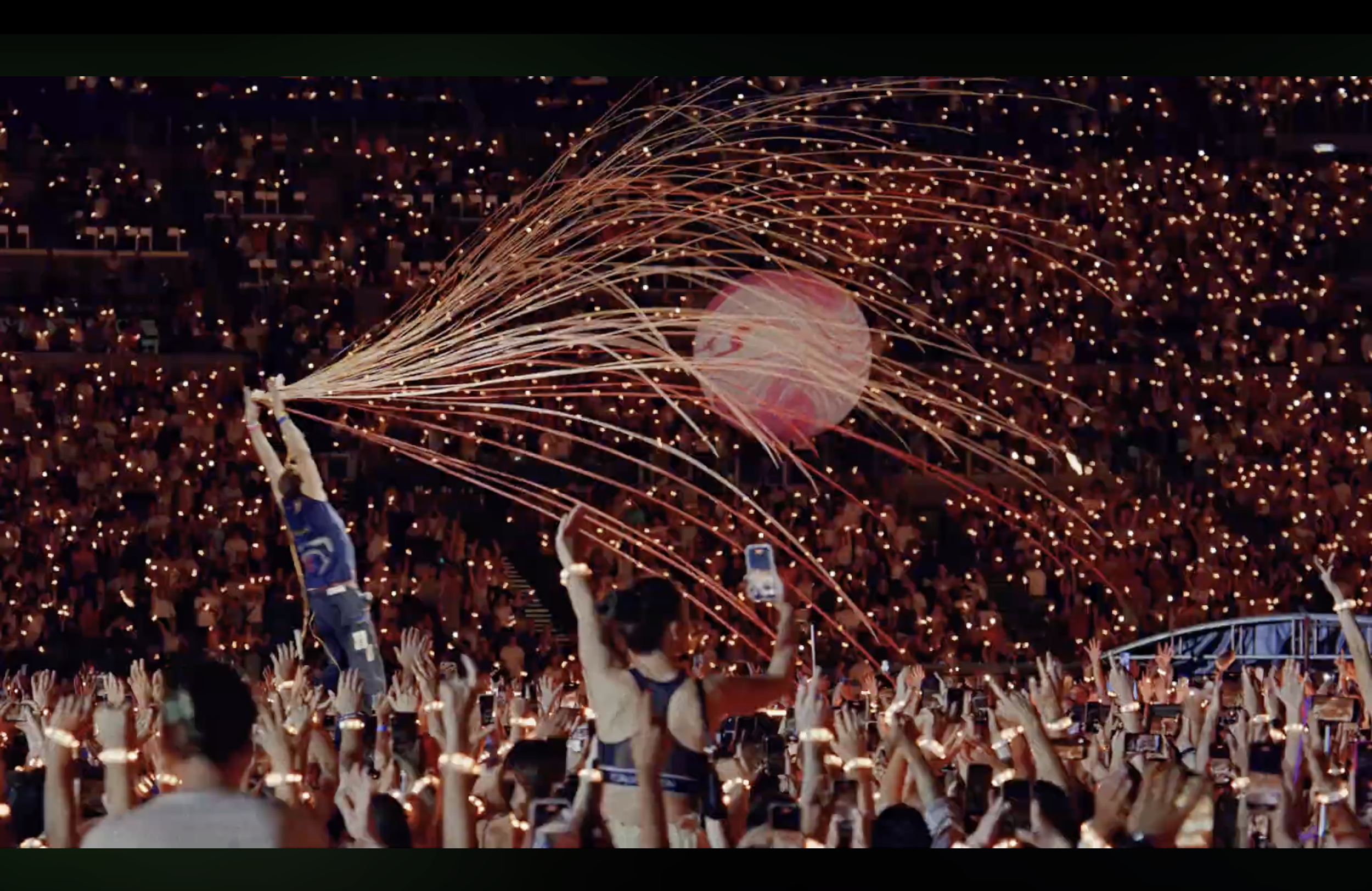 DHL x Coldplay 10.png