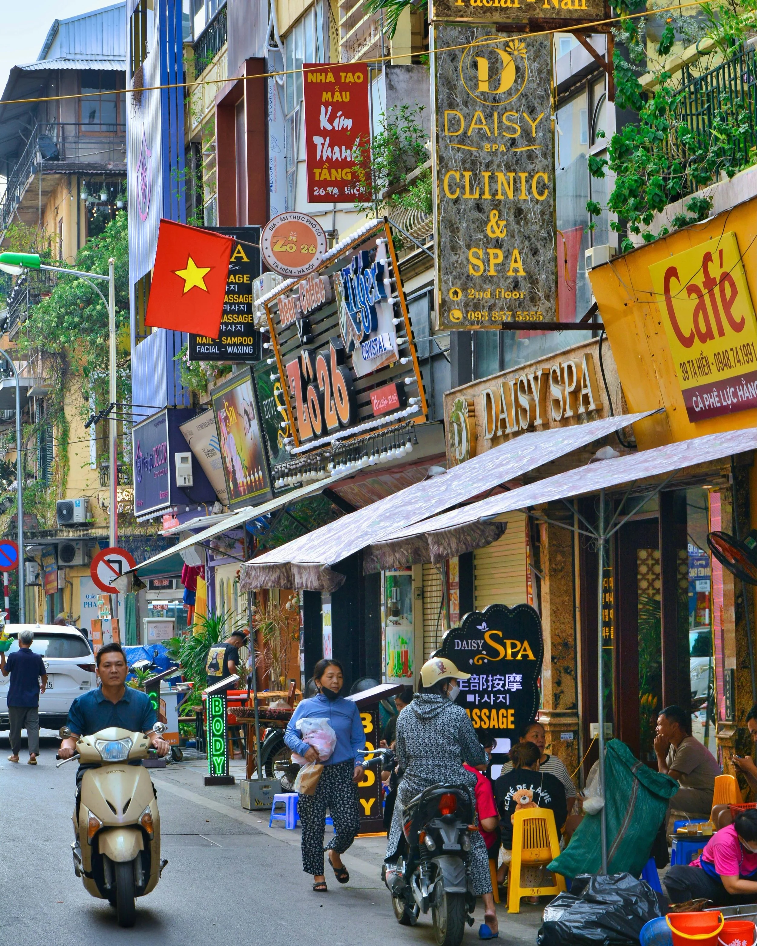 Family friendly trip for October half term? Try Hanoi - such a fun city to explore with the children, and there are a range of day trips to nearby national parks such as Cat By and Ba Vi National Parks. I can send you a suggested itinerary to see if 