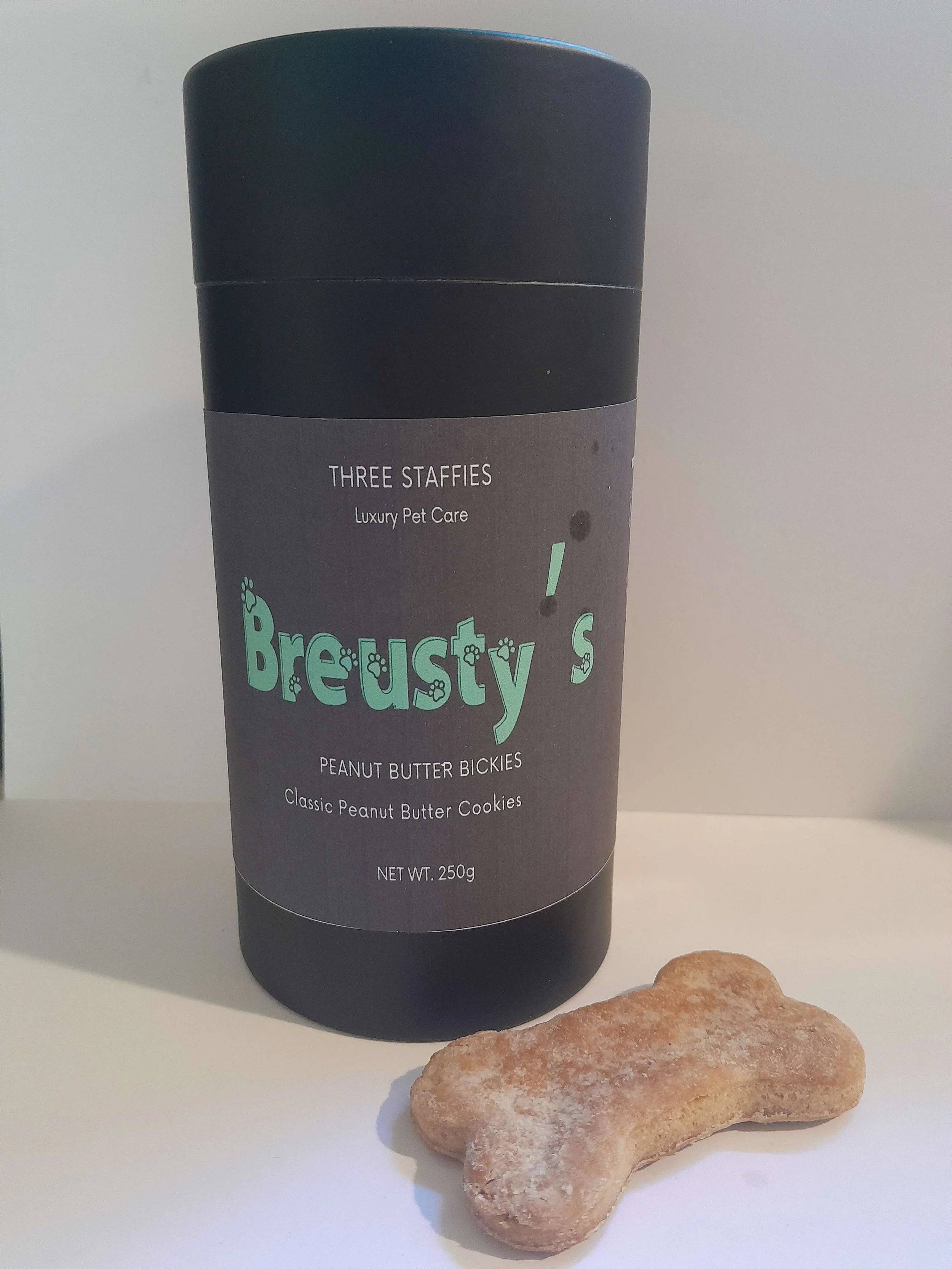Breusty's Bikkies (500g)
